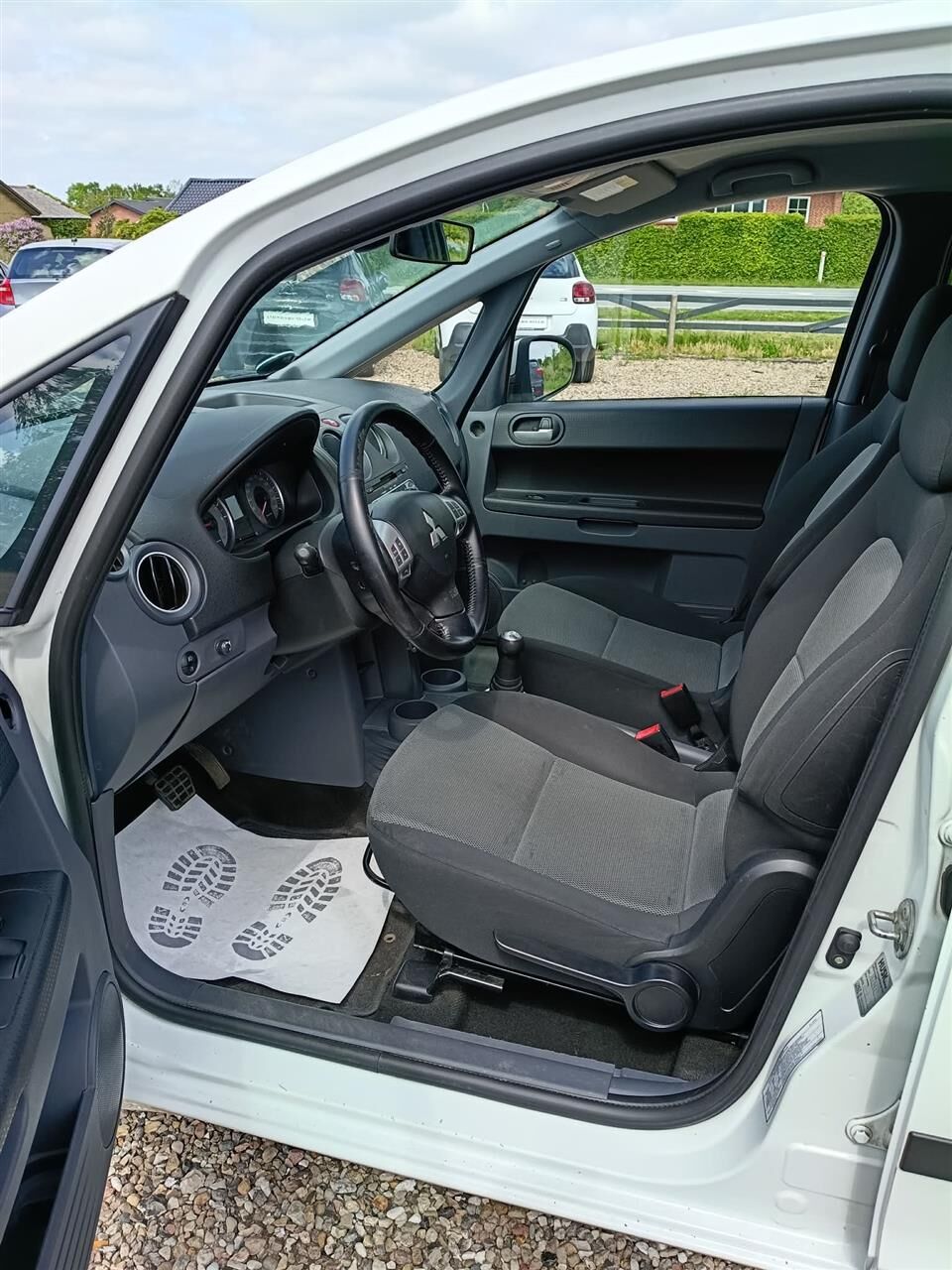 Billede af Mitsubishi Colt 1,3 Elegance CP Allshift 95HK 5d Aut.