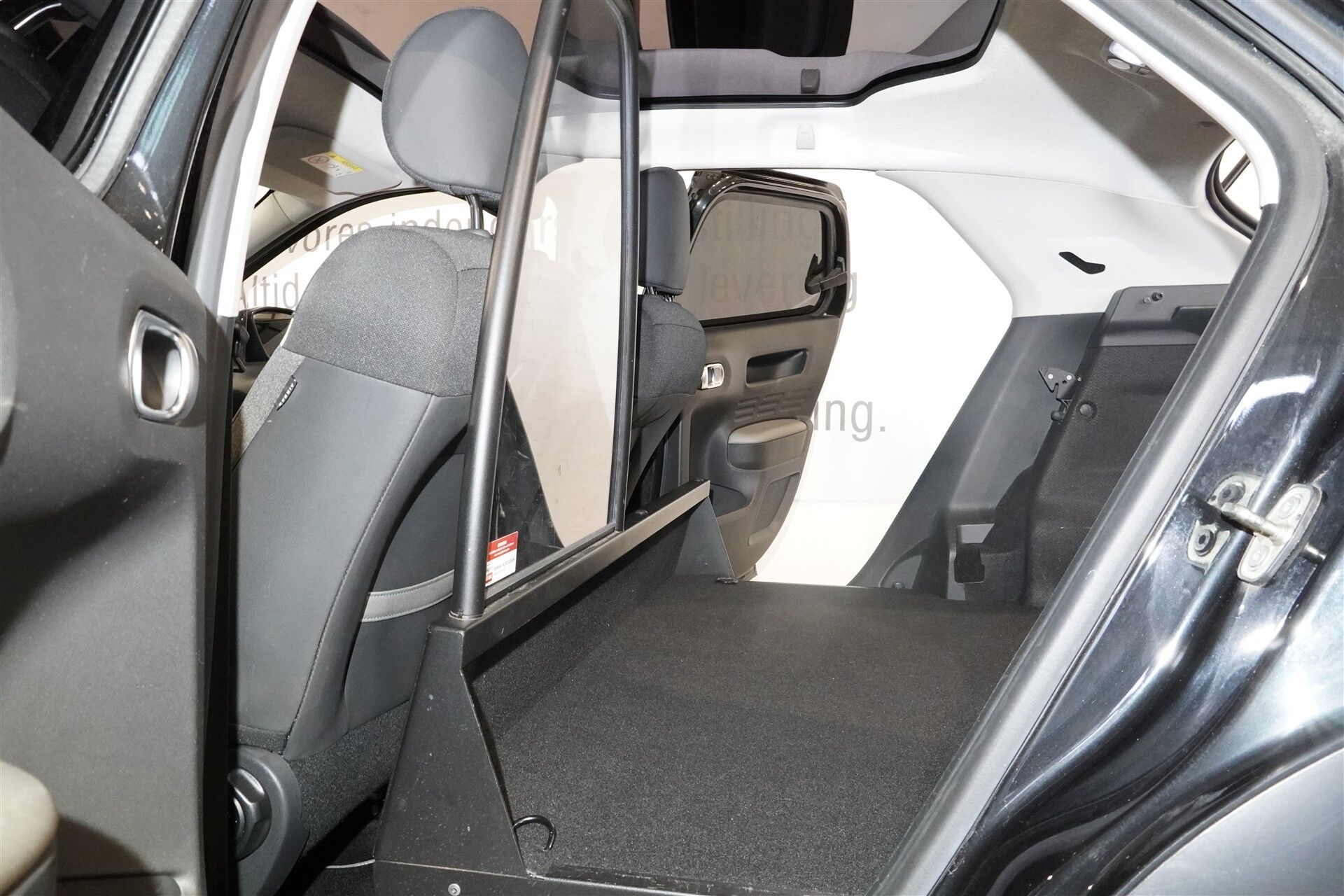 Billede af Citroën C4 Cactus 1,5 Blue HDi VTR Sport 100HK Van 6g