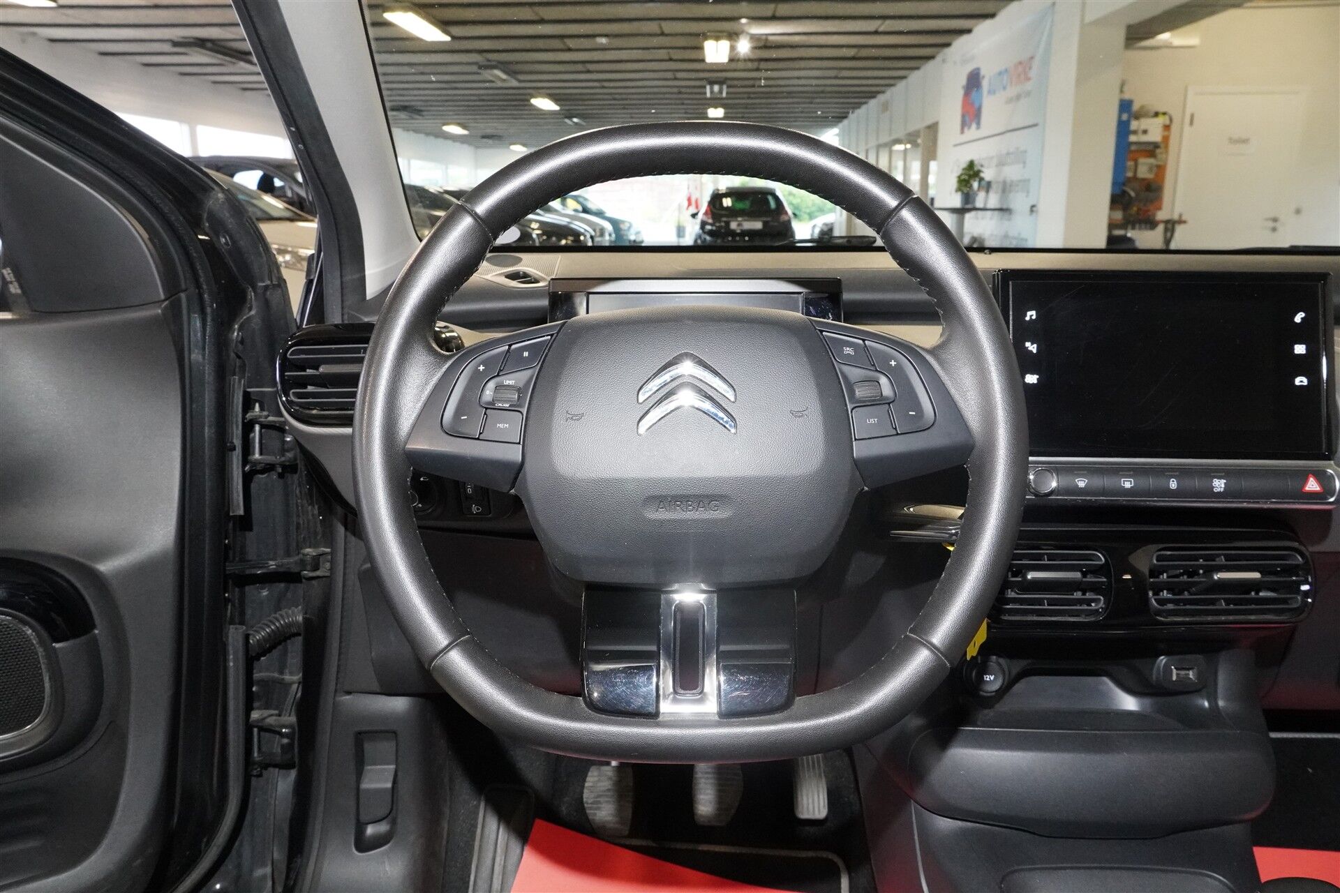 Billede af Citroën C4 Cactus 1,5 Blue HDi VTR Sport 100HK Van 6g