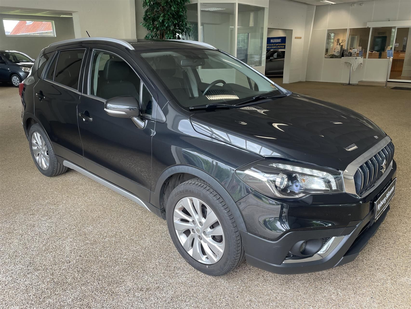 Billede af Suzuki S-Cross 1,0 Boosterjet Active Plus 112HK 5d
