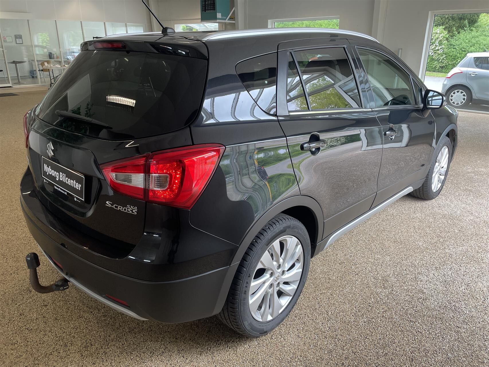 Billede af Suzuki S-Cross 1,0 Boosterjet Active Plus 112HK 5d