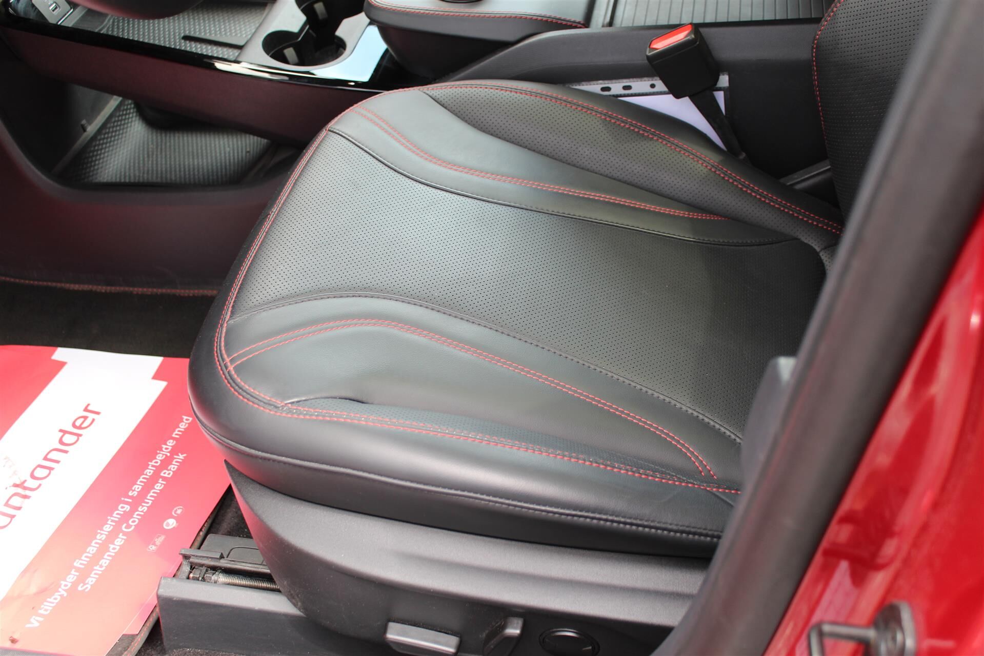 Billede af Ford Mustang Mach-E EL SR Premium AWD 269HK 5d Aut.