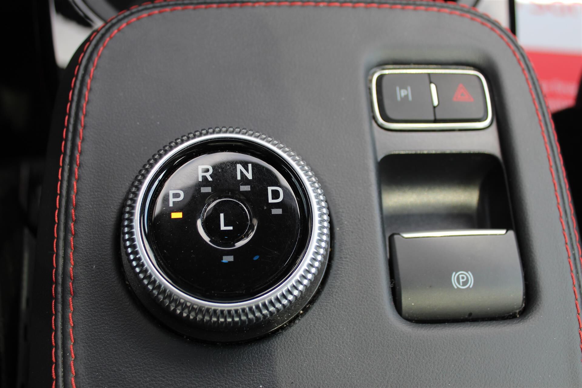 Billede af Ford Mustang Mach-E EL SR Premium AWD 269HK 5d Aut.