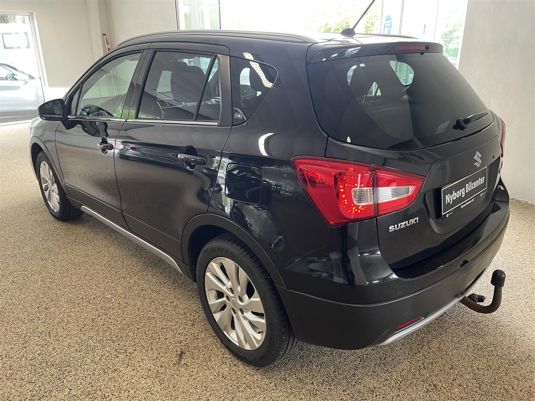 Billede af Suzuki S-Cross 1,0 Boosterjet Active Plus 112HK 5d