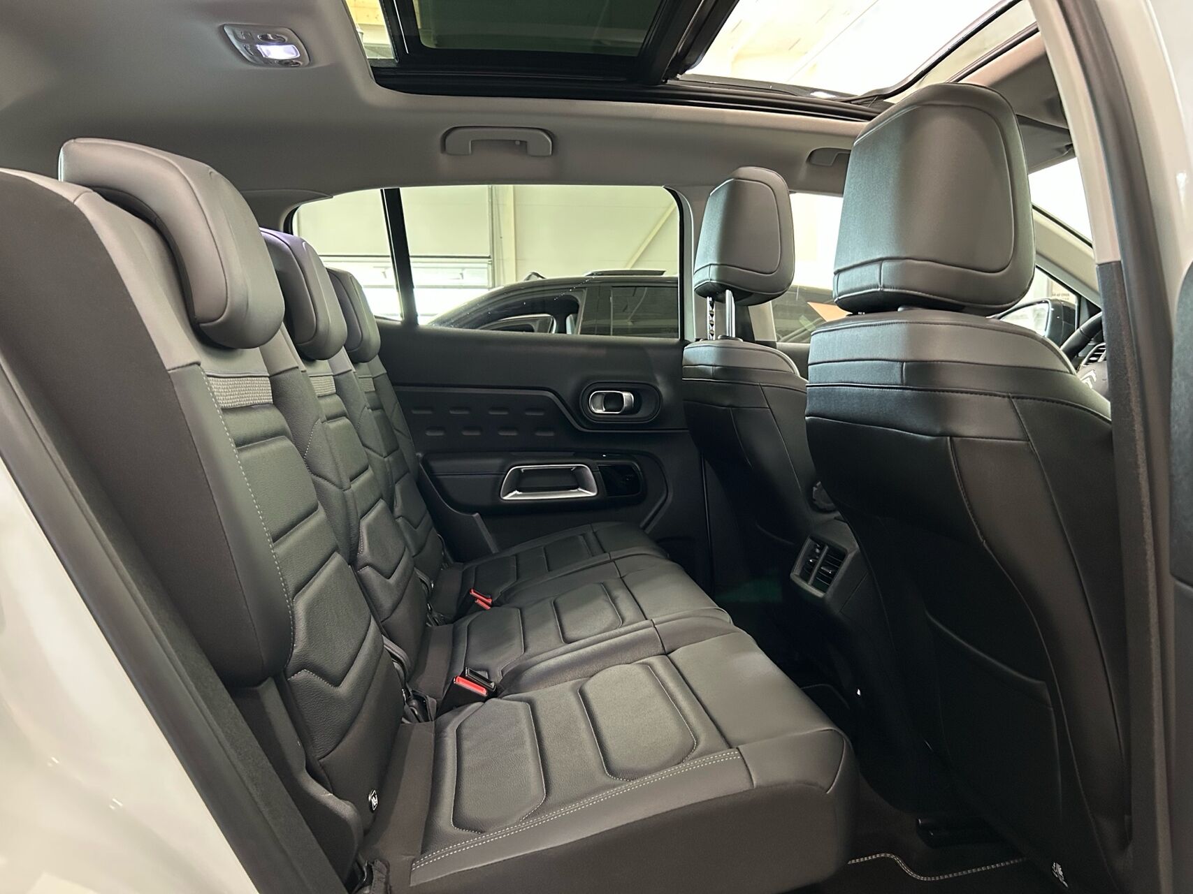 Billede af Citroën C5 Aircross 1,6 Plugin-hybrid Superior EAT8 225HK 5d 8g Aut.