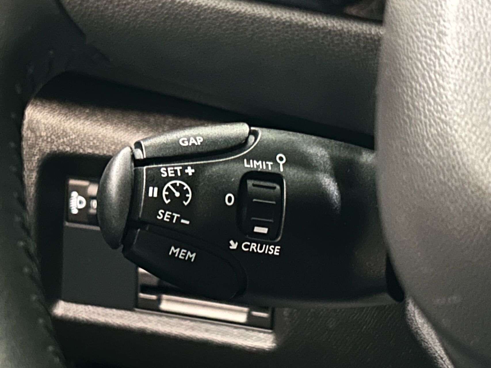 Billede af Citroën C5 Aircross 1,6 Plugin-hybrid Superior EAT8 225HK 5d 8g Aut.