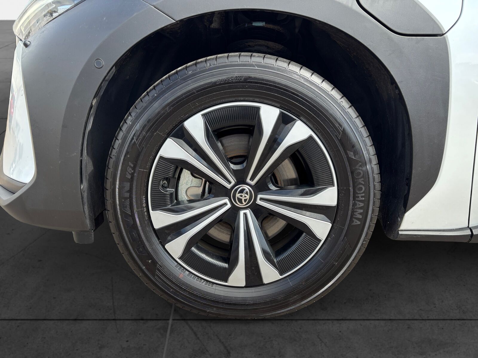 Billede af Toyota bZ4X EL Executive Premium 204HK 5d Aut.