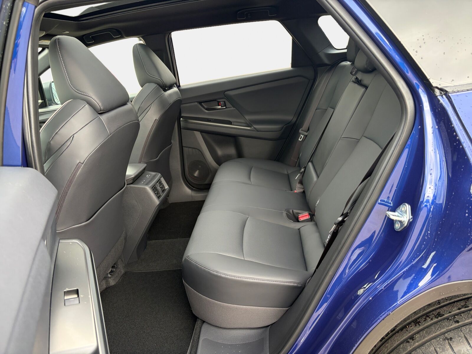 Billede af Toyota bZ4X Touring EL Executive AWD 380HK 5d Aut.