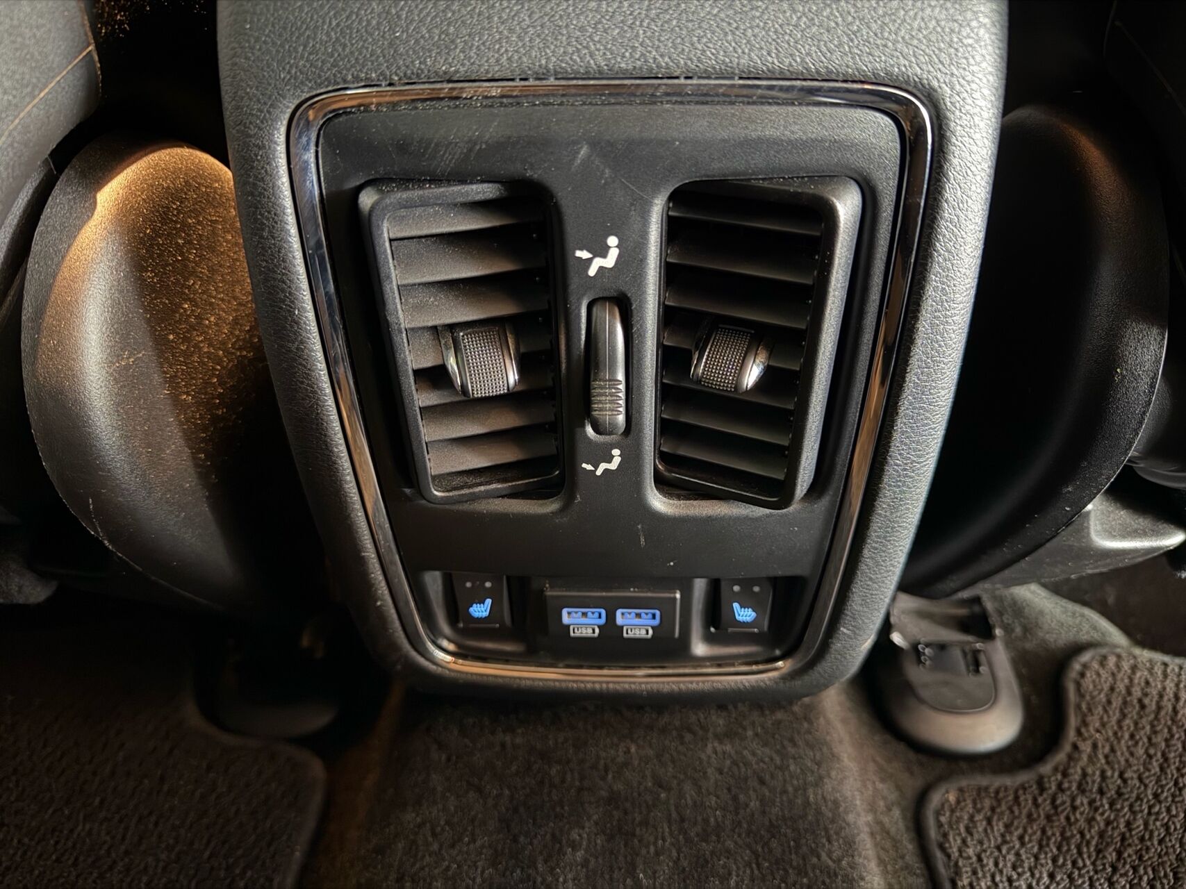 Billede af Jeep Grand Cherokee 3,0 MJT Summit 4x4 250HK 5d 8g Aut.