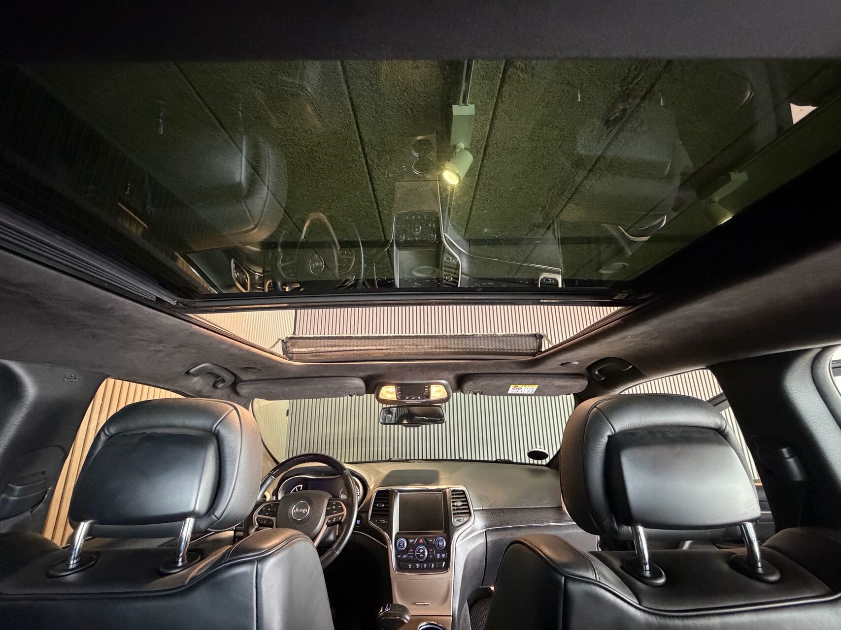 Billede af Jeep Grand Cherokee 3,0 MJT Summit 4x4 250HK 5d 8g Aut.