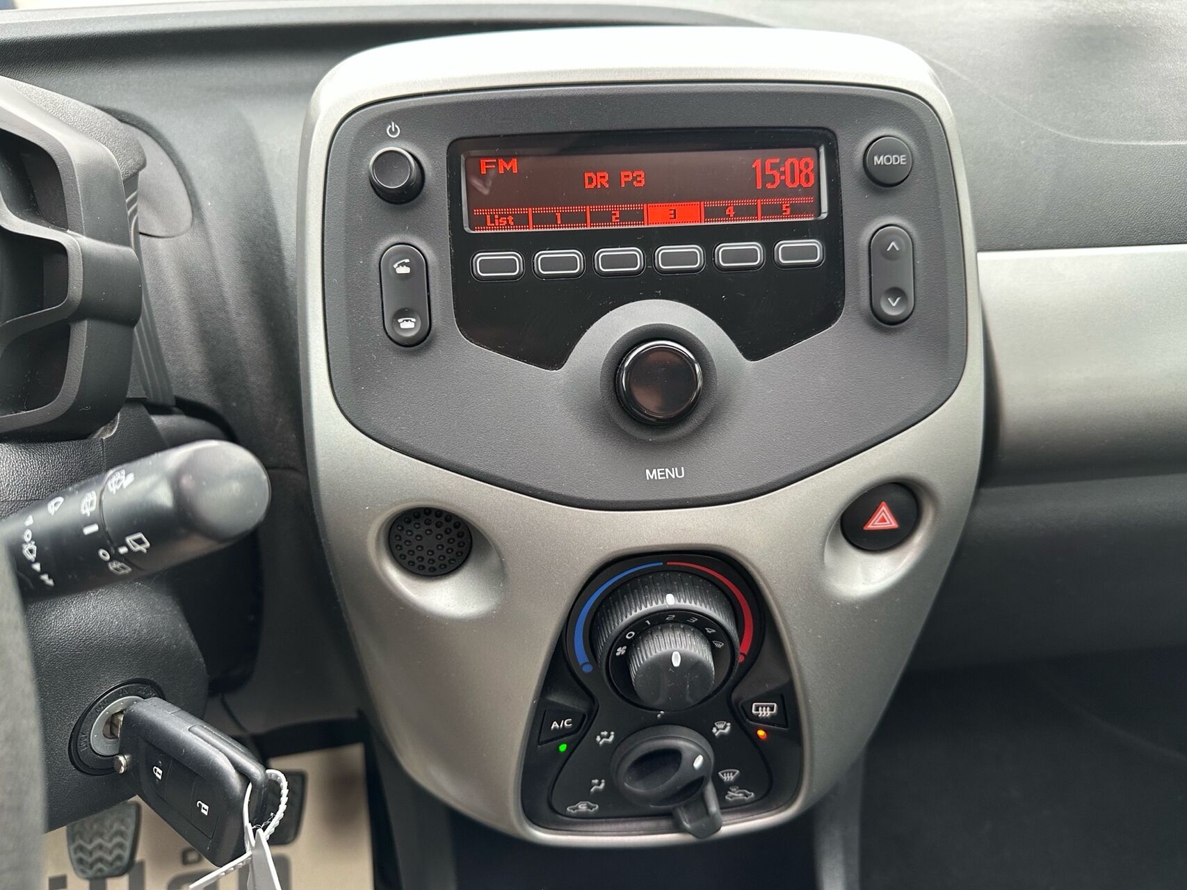 Billede af Citroën C1 1,0 VTi Feel Airscape start/stop 68HK 5d