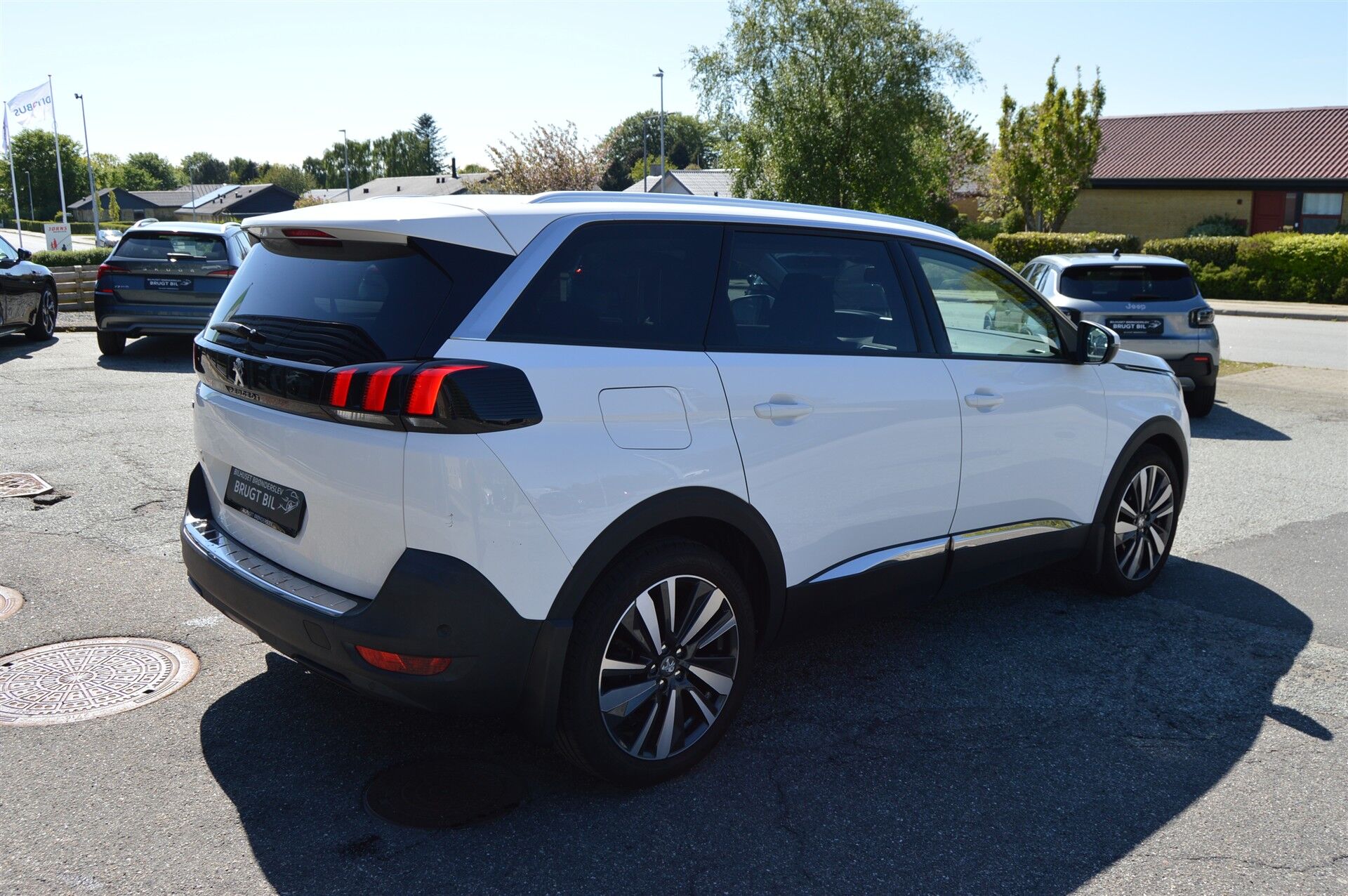 Billede af Peugeot 5008 1,6 BlueHDi Allure Start/Stop 120HK 5d 6g