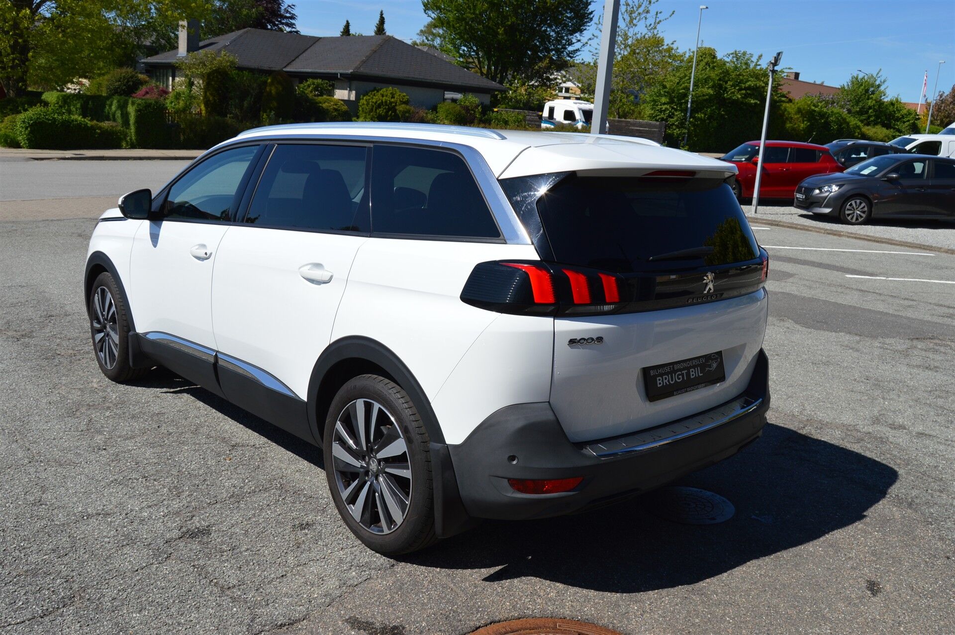 Billede af Peugeot 5008 1,6 BlueHDi Allure Start/Stop 120HK 5d 6g