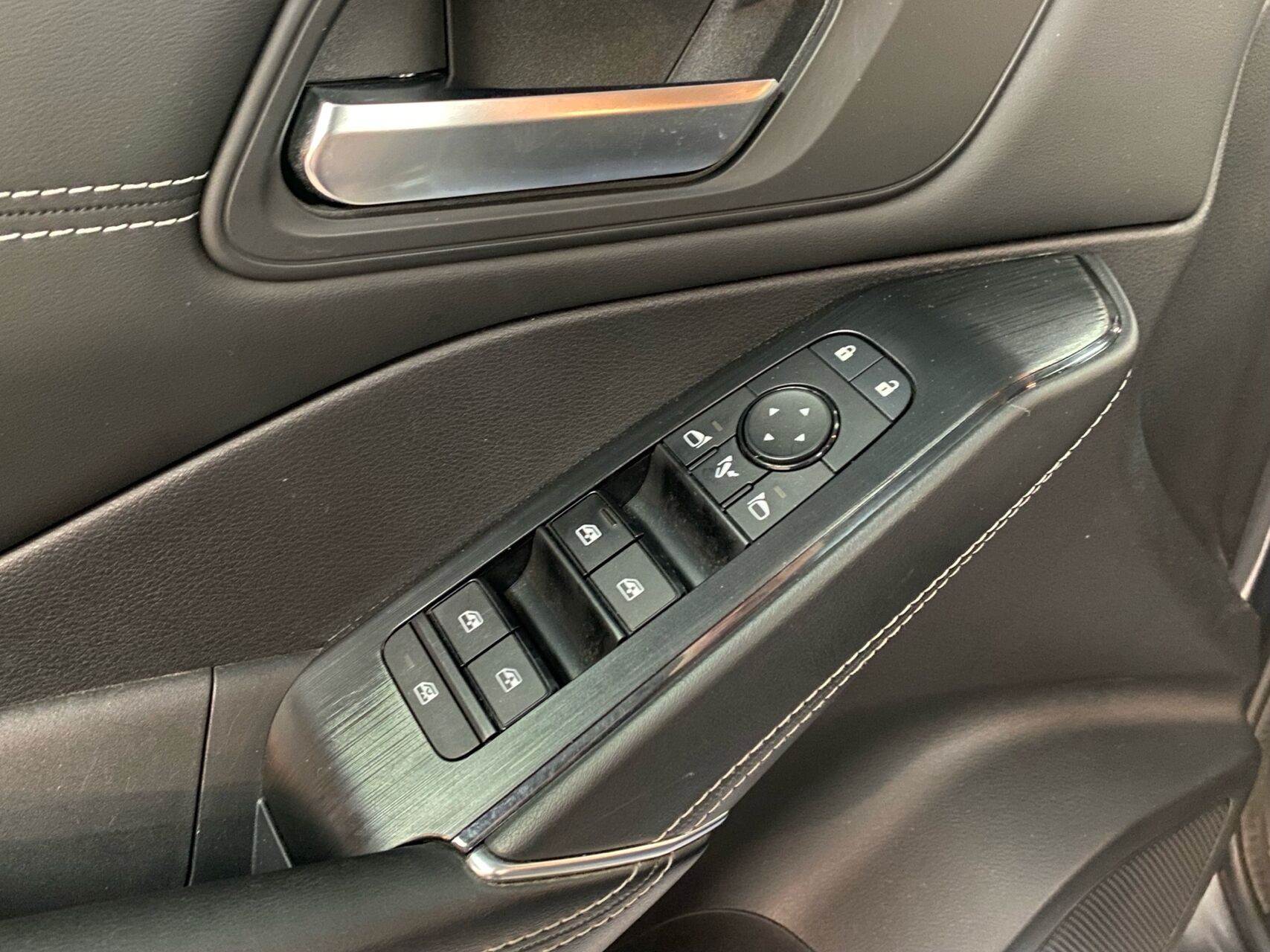 Billede af Nissan Qashqai 1,3 MHEV  Mild hybrid N-Connecta X-Tronic 158HK 5d 7g Aut.
