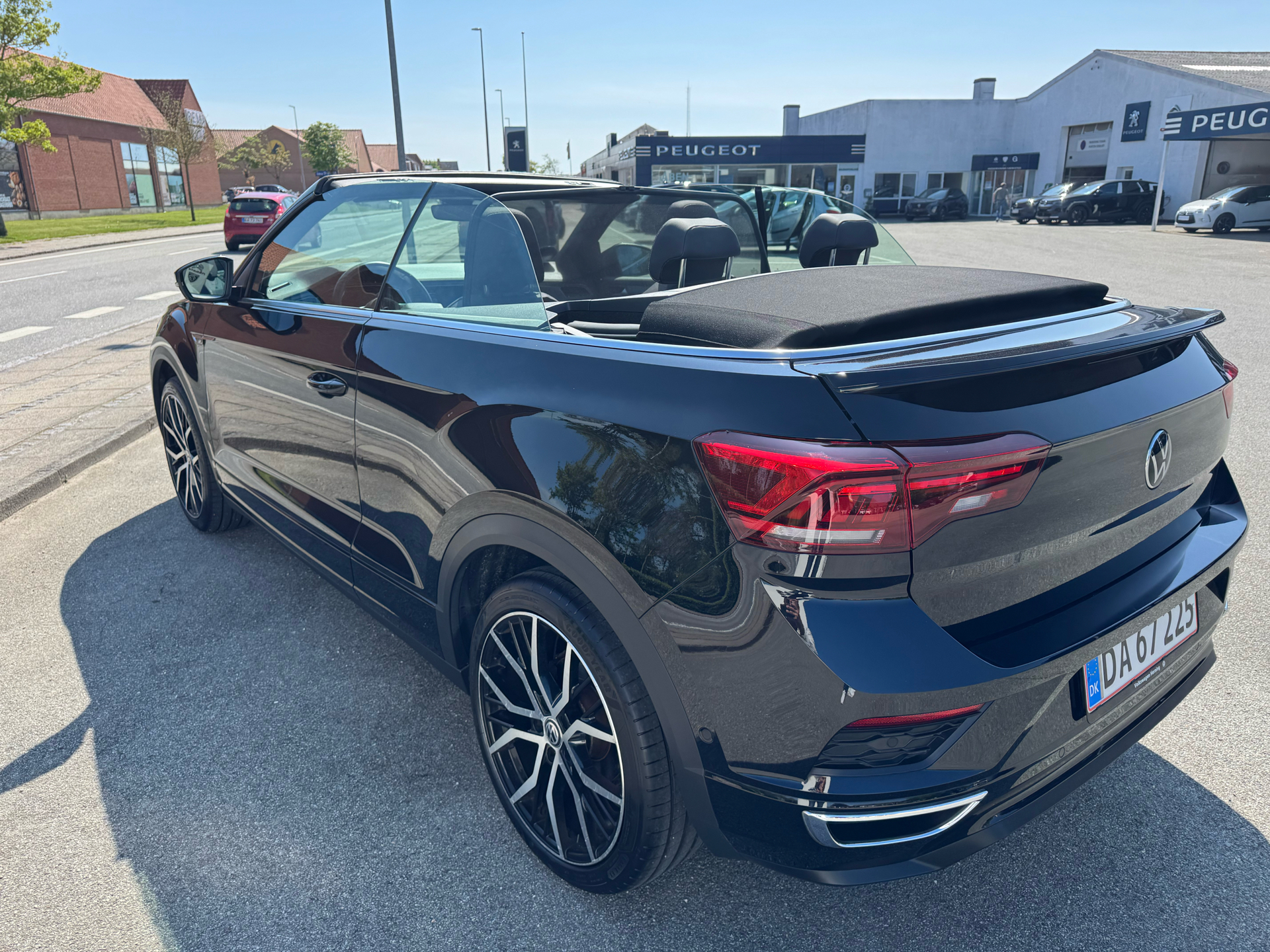 Billede af VW T-Roc 1,5 TSI EVO ACT R-Line DSG 150HK Cabr. 7g Aut.