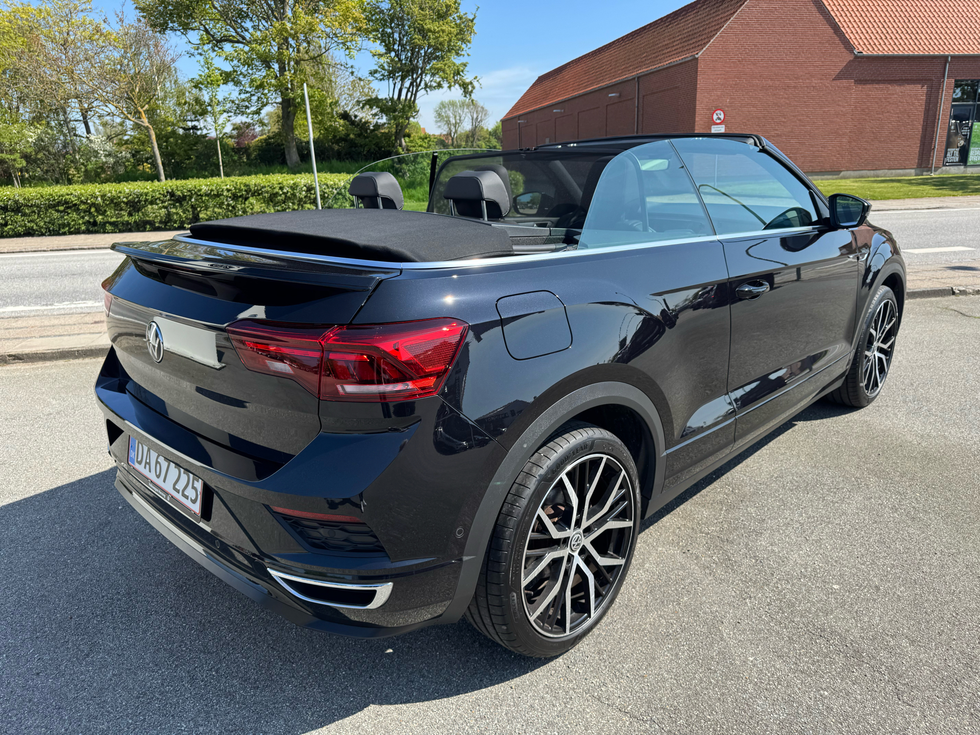 Billede af VW T-Roc 1,5 TSI EVO ACT R-Line DSG 150HK Cabr. 7g Aut.
