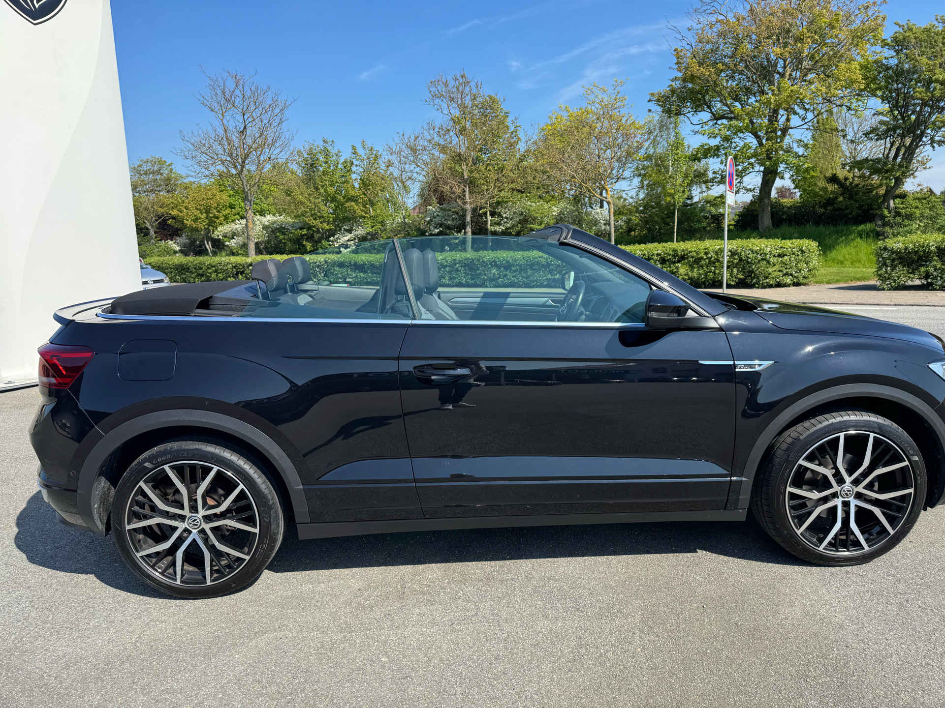 Billede af VW T-Roc 1,5 TSI EVO ACT R-Line DSG 150HK Cabr. 7g Aut.