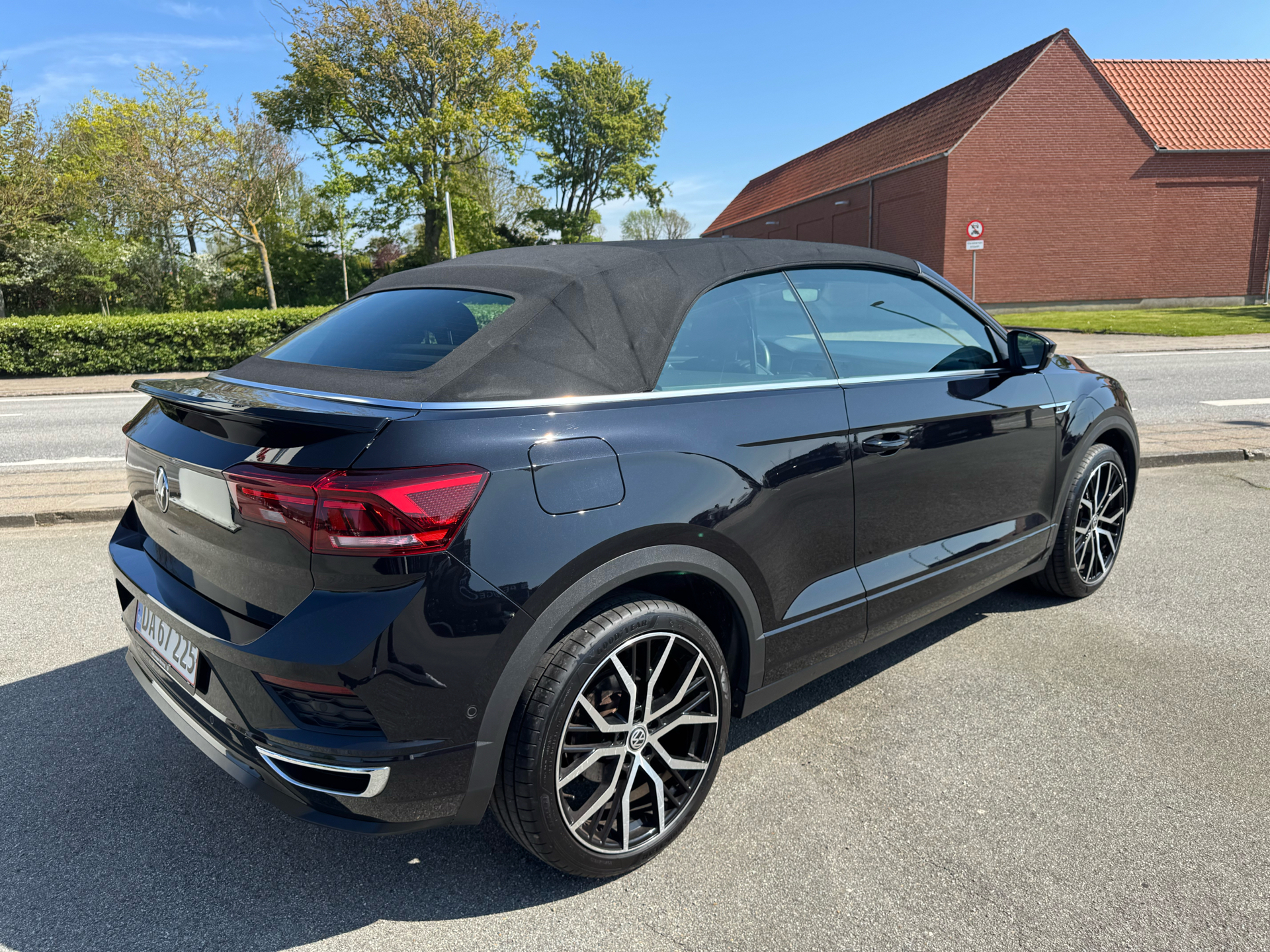 Billede af VW T-Roc 1,5 TSI EVO ACT R-Line DSG 150HK Cabr. 7g Aut.
