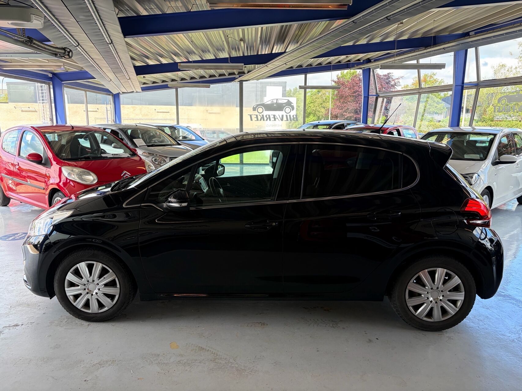 Billede af Peugeot 208 1,5 BlueHDi Infinity 100HK 5d 6g