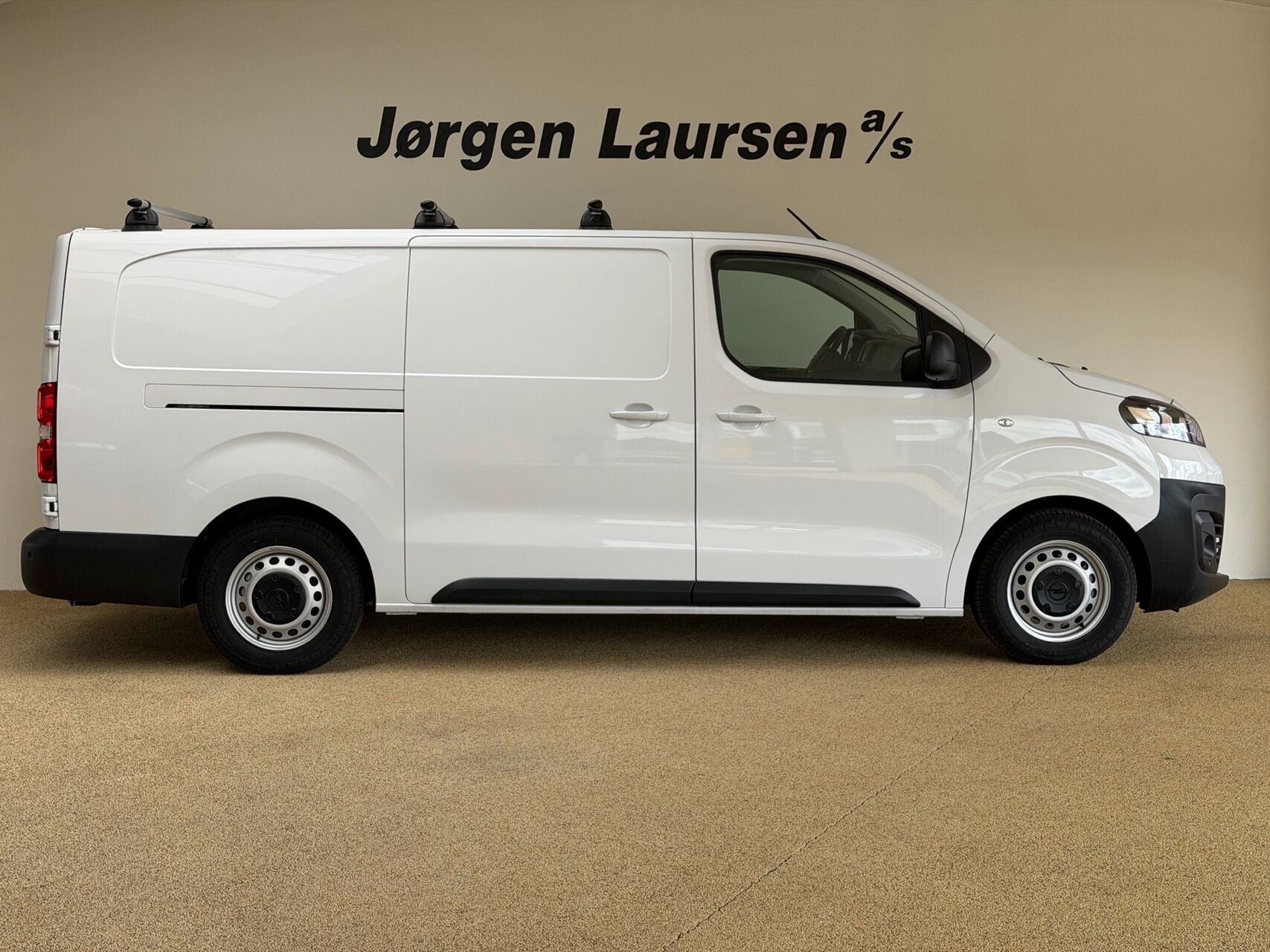 Billede af Opel Vivaro-e L3V1 EL Enjoy+ 136HK Van Aut.