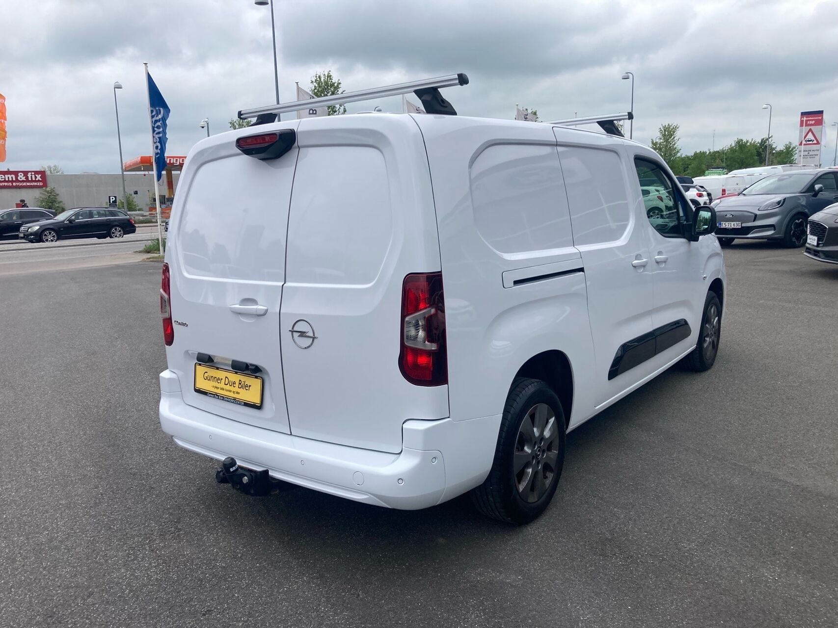 Billede af Opel Combo L2V2 1,5 BlueHDi Innovation+ EAT8 130HK Van 8g Aut.