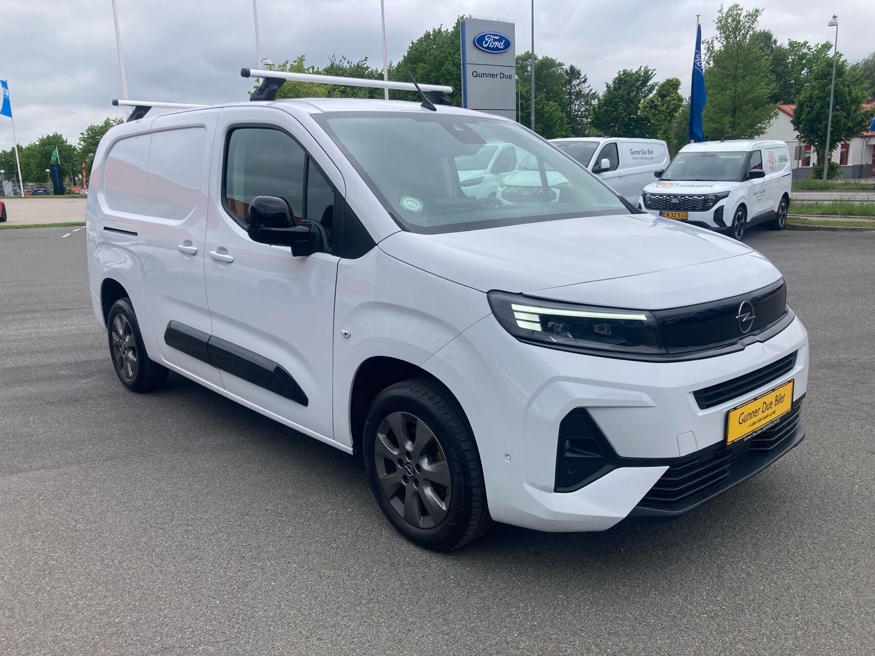 Billede af Opel Combo L2V2 1,5 BlueHDi Innovation+ EAT8 130HK Van 8g Aut.