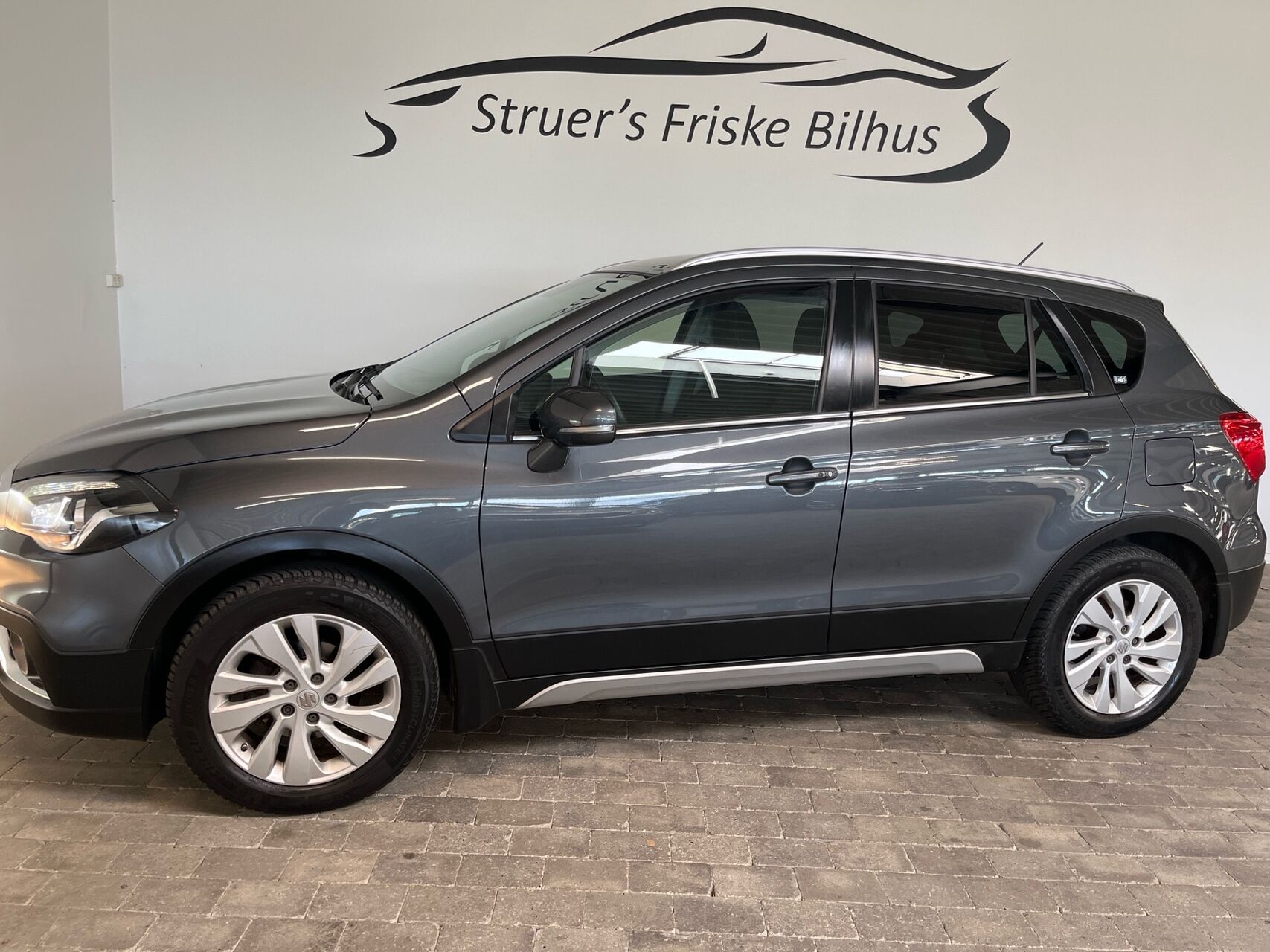 Billede af Suzuki S-Cross 1,0 Boosterjet Active 112HK 5d