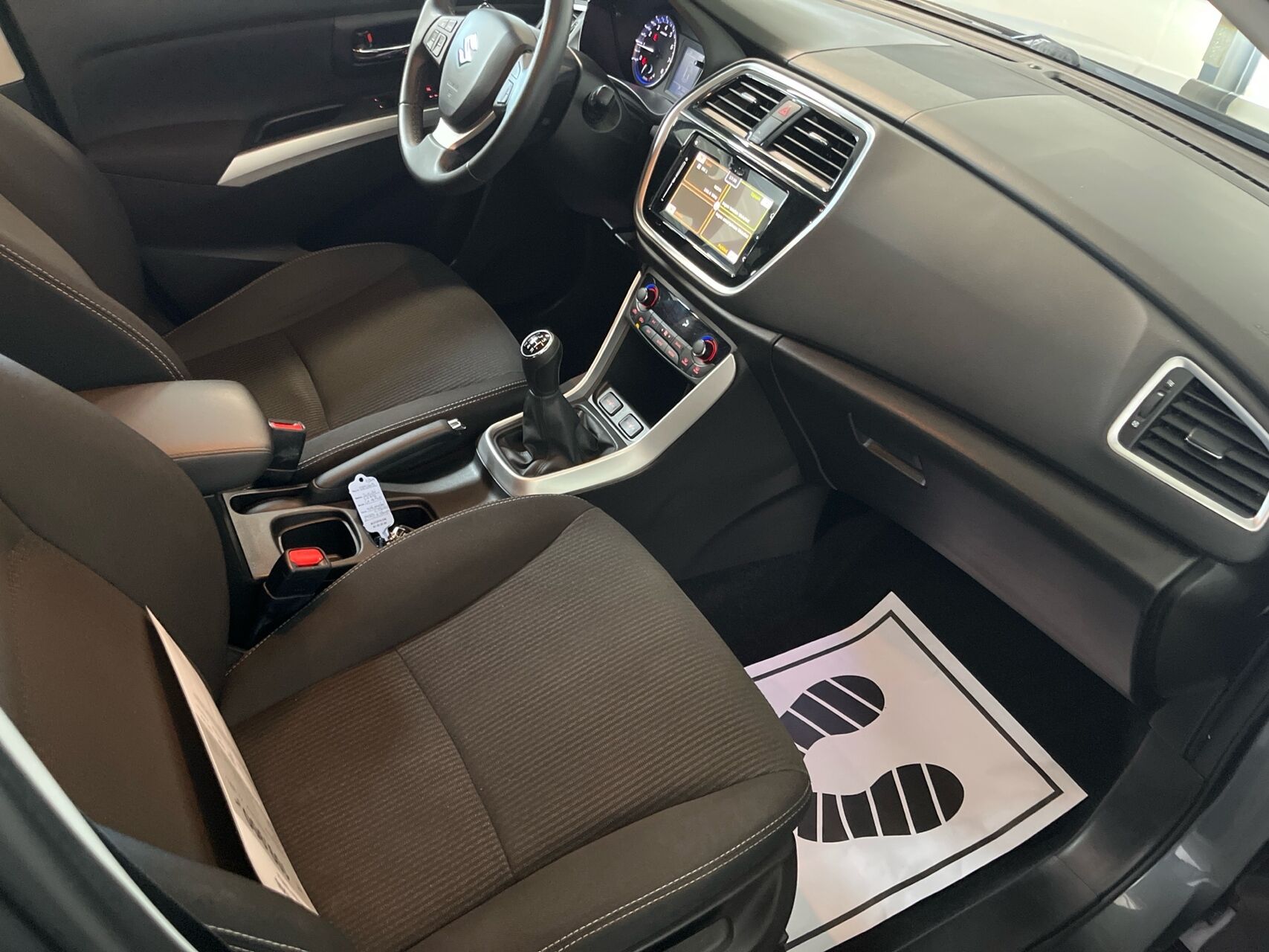 Billede af Suzuki S-Cross 1,0 Boosterjet Active 112HK 5d