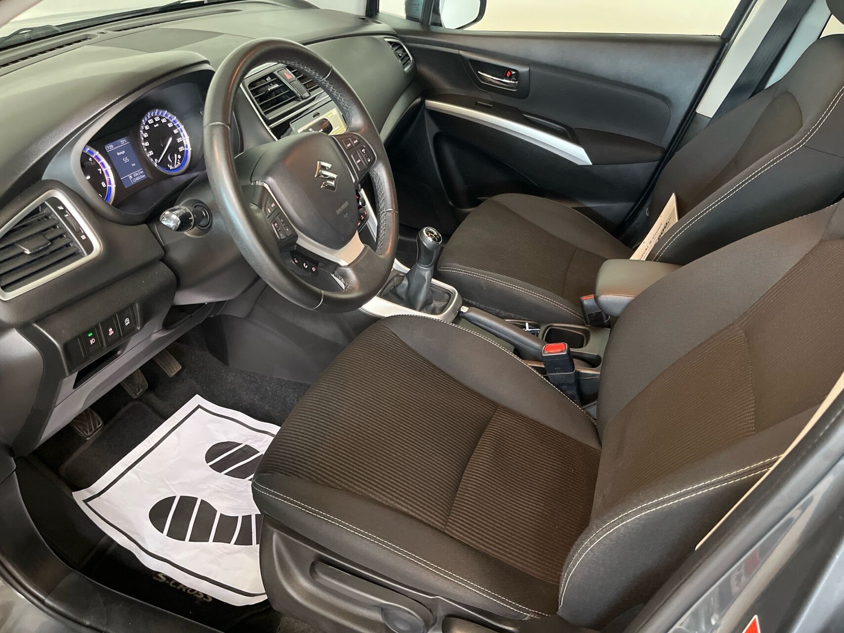 Billede af Suzuki S-Cross 1,0 Boosterjet Active 112HK 5d
