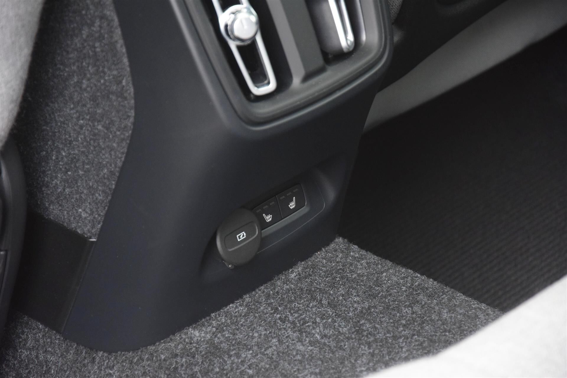 Billede af Volvo C40 P6 Recharge Plus 231HK 4d Aut.
