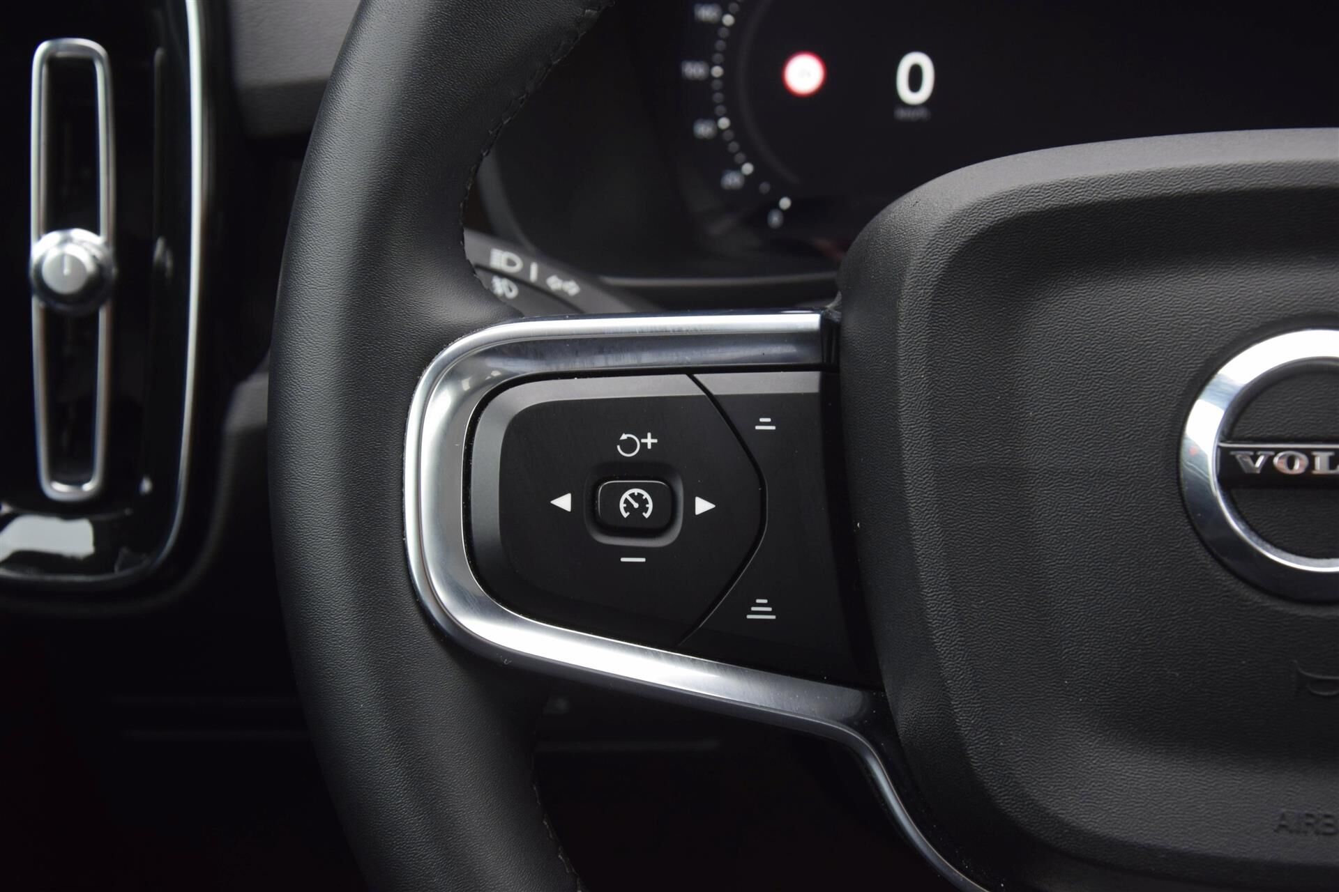 Billede af Volvo C40 P6 Recharge Plus 231HK 4d Aut.