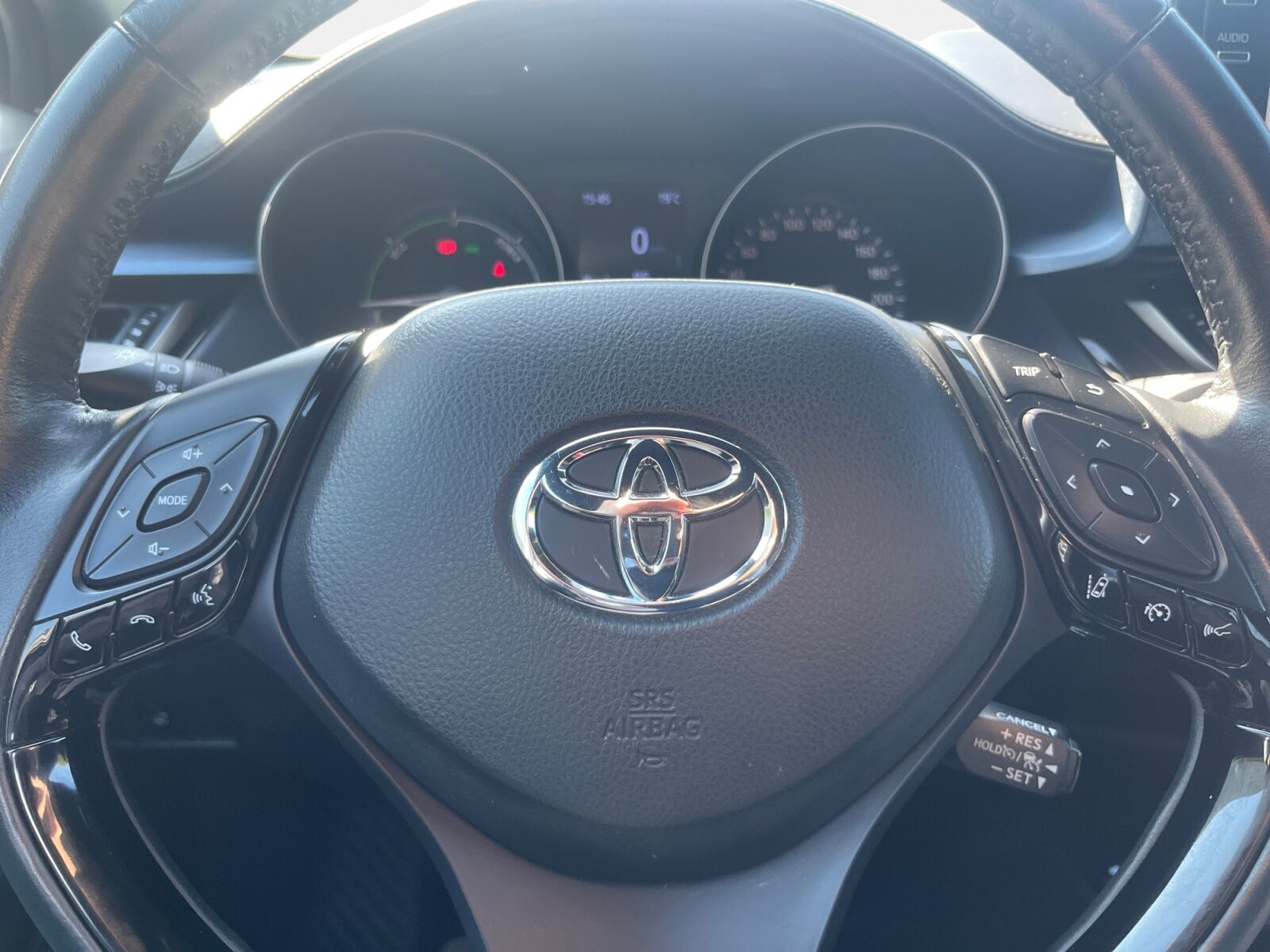 Billede af Toyota C-HR 1,8 Hybrid C-LUB Smart Multidrive S 122HK 5d Aut.