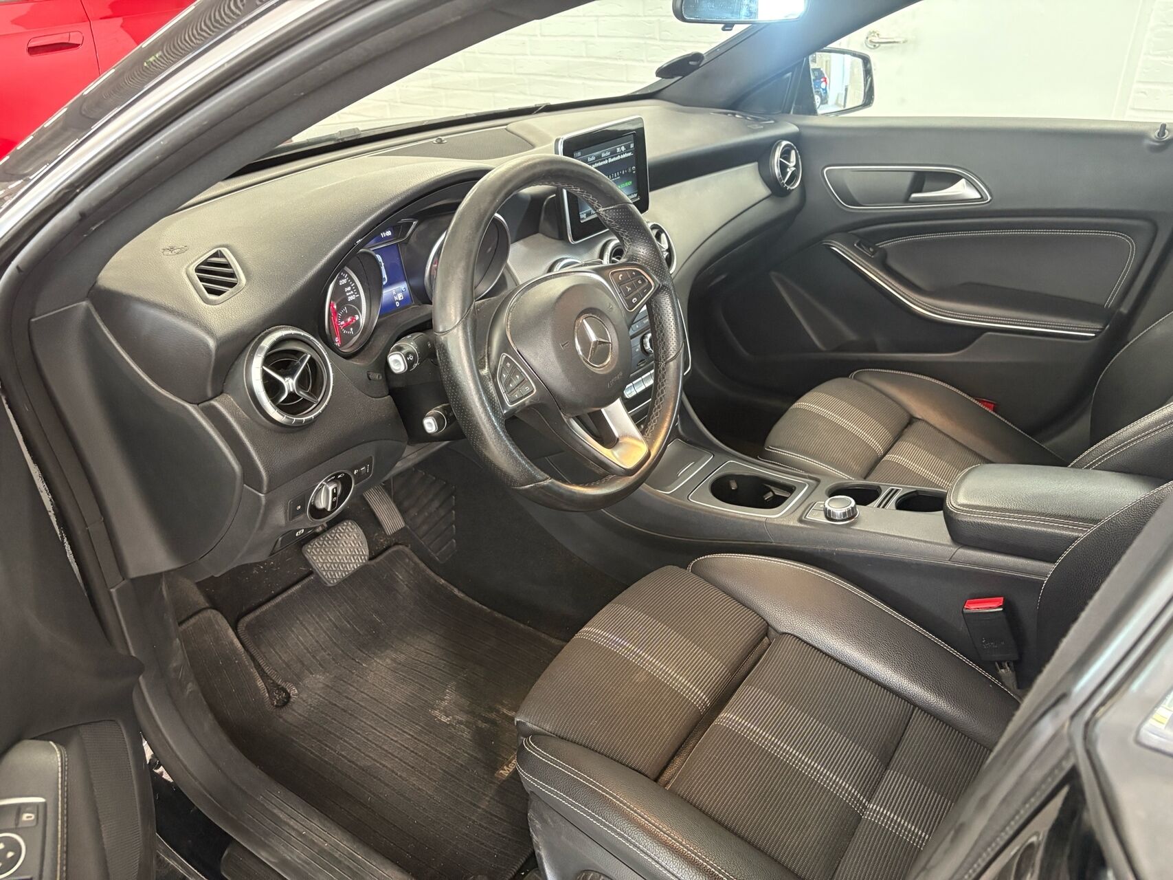 Billede af Mercedes-Benz CLA200 d 2,1 D 7G-DCT 136HK 4d 7g Aut.