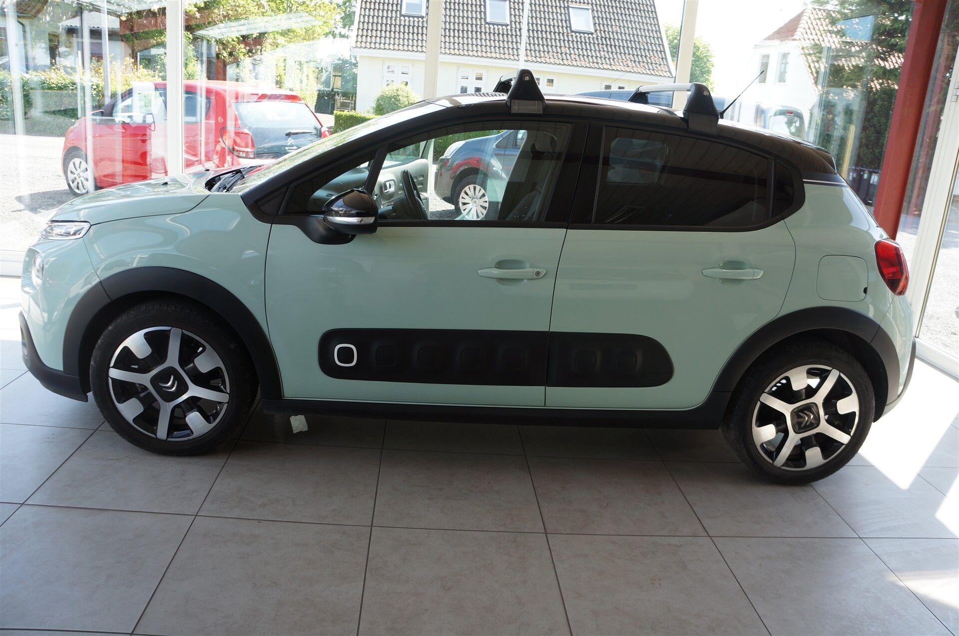 Billede af Citroën C3 1,2 PureTech VTR Attaque start/stop 82HK 5d