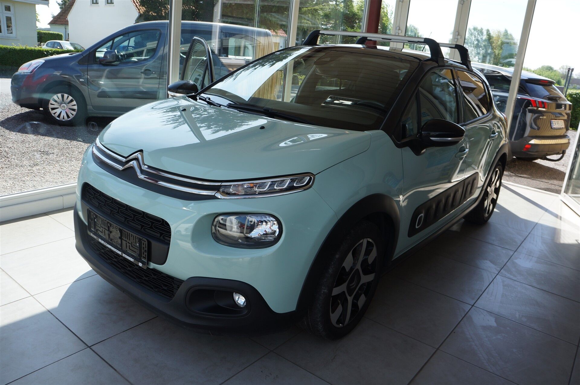 Billede af Citroën C3 1,2 PureTech VTR Attaque start/stop 82HK 5d