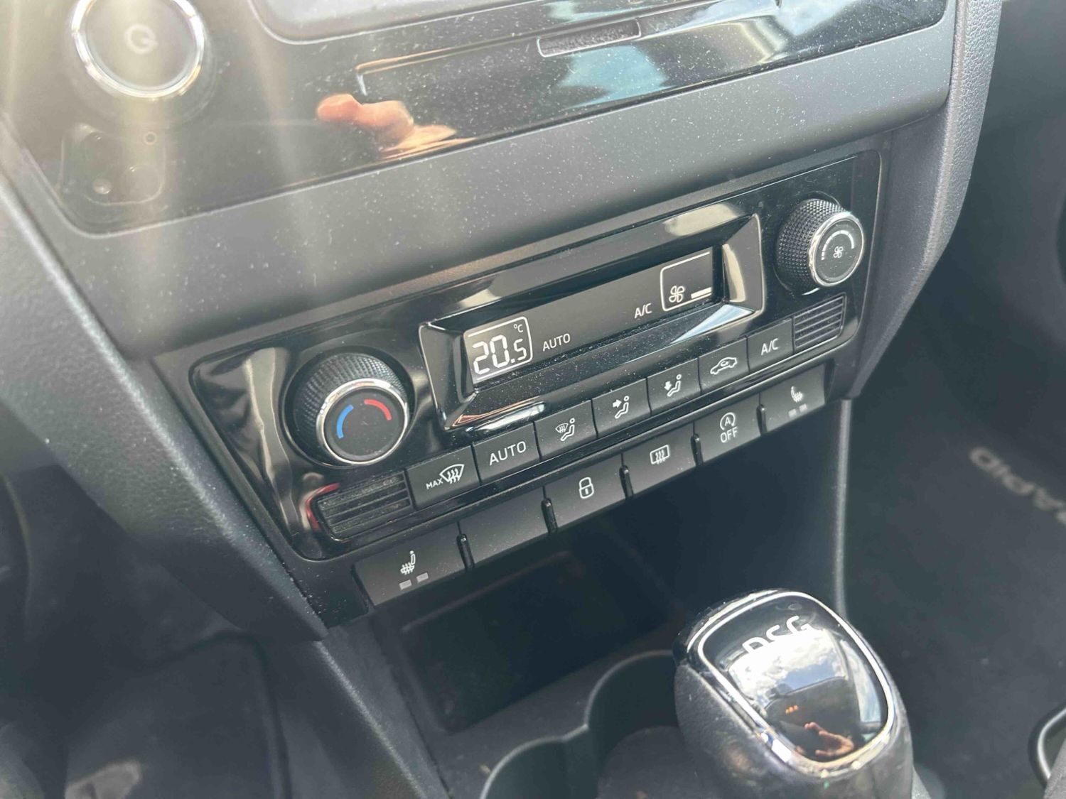Billede af Skoda Rapid 1,2 TSI Ambition DSG 90HK 5d 7g Aut.