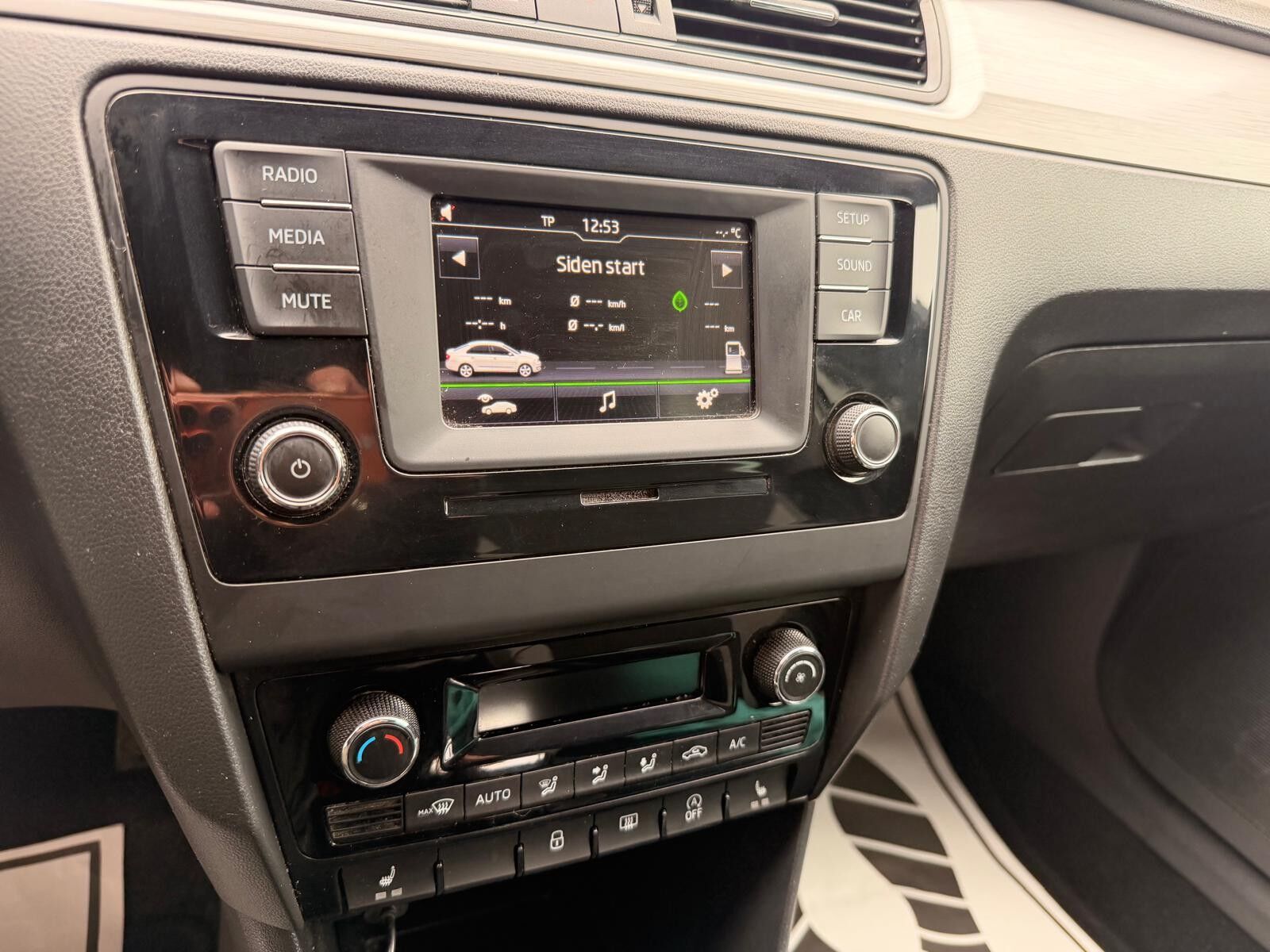 Billede af Skoda Rapid 1,2 TSI Ambition DSG 90HK 5d 7g Aut.