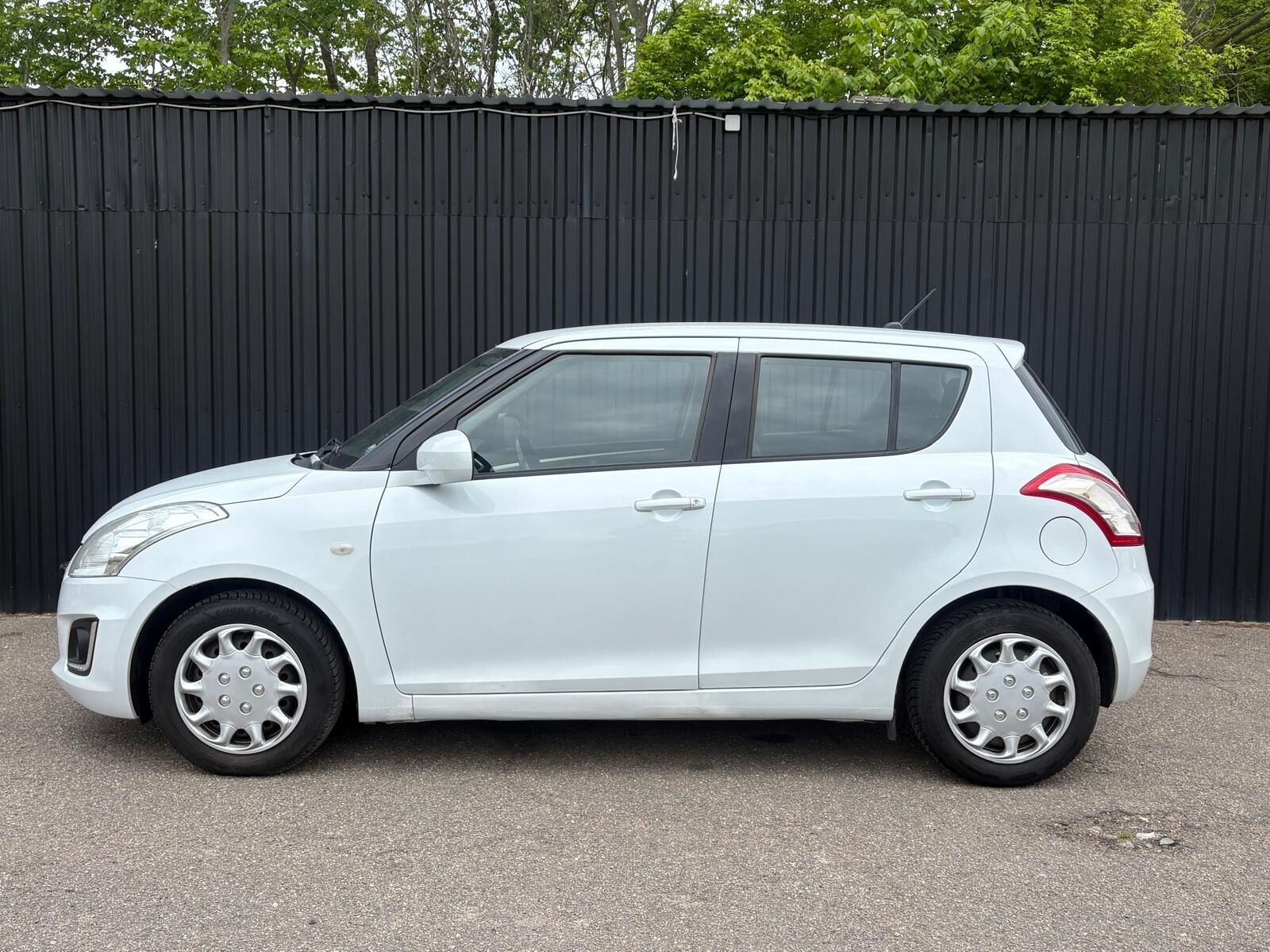 Billede af Suzuki Swift 1,2 Dualjet 16V Club 90HK 5d
