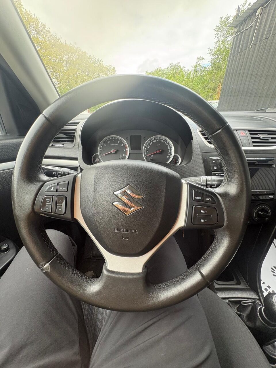 Billede af Suzuki Swift 1,2 Dualjet 16V Club 90HK 5d