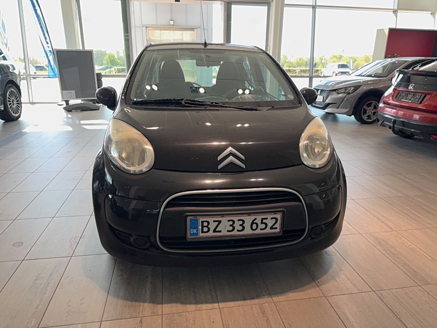 Billede af Citroën C1 1,0 i Attraction 68HK 3d