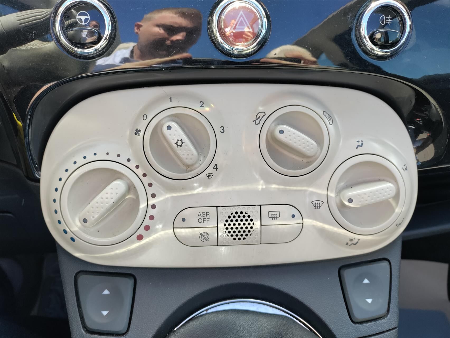 Billede af Fiat 500 1,2 Matt Black Start & Stop 69HK 3d