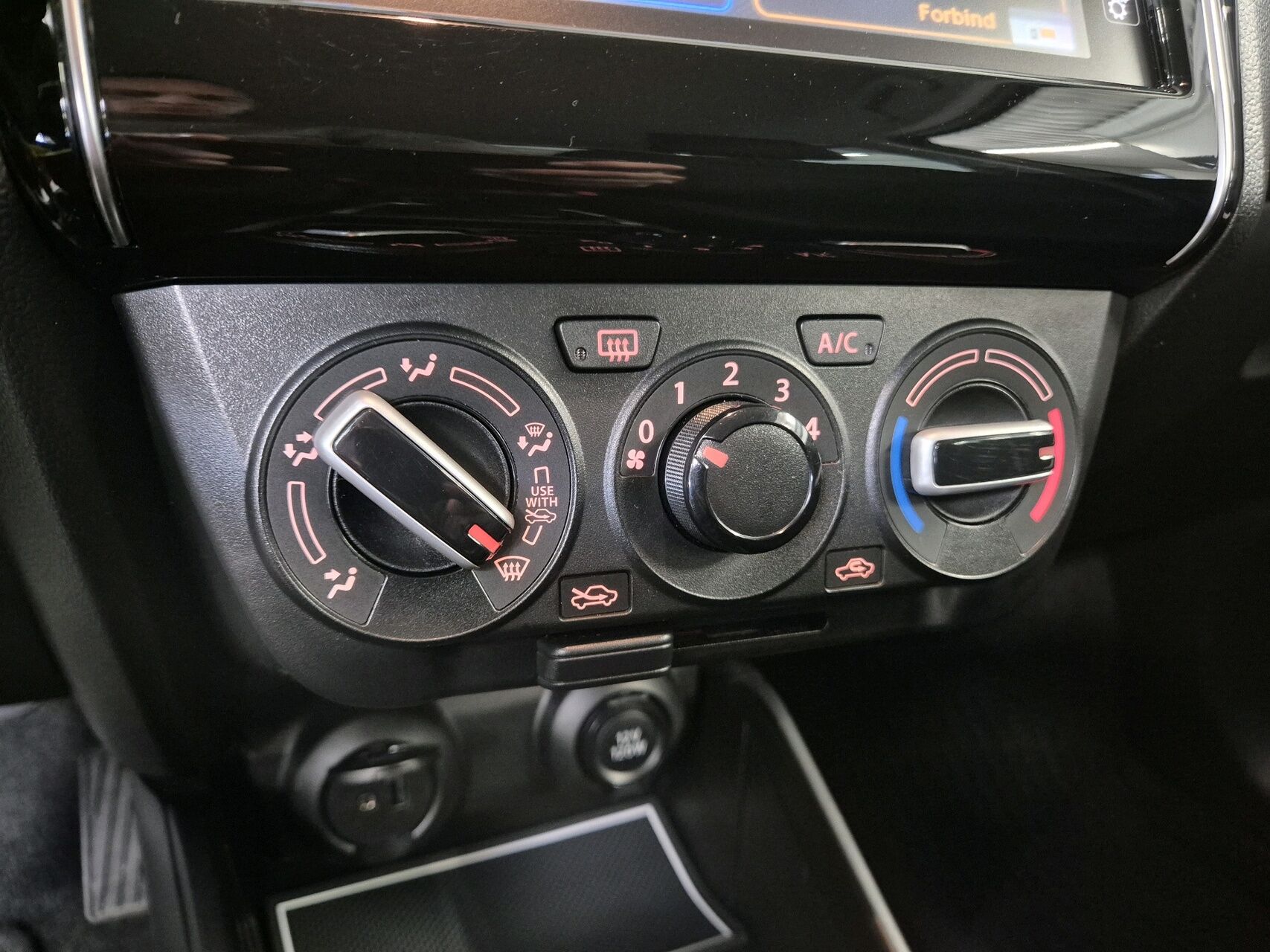 Billede af Suzuki Swift 1,2 Dualjet  Mild hybrid Action AEB 83HK 5d