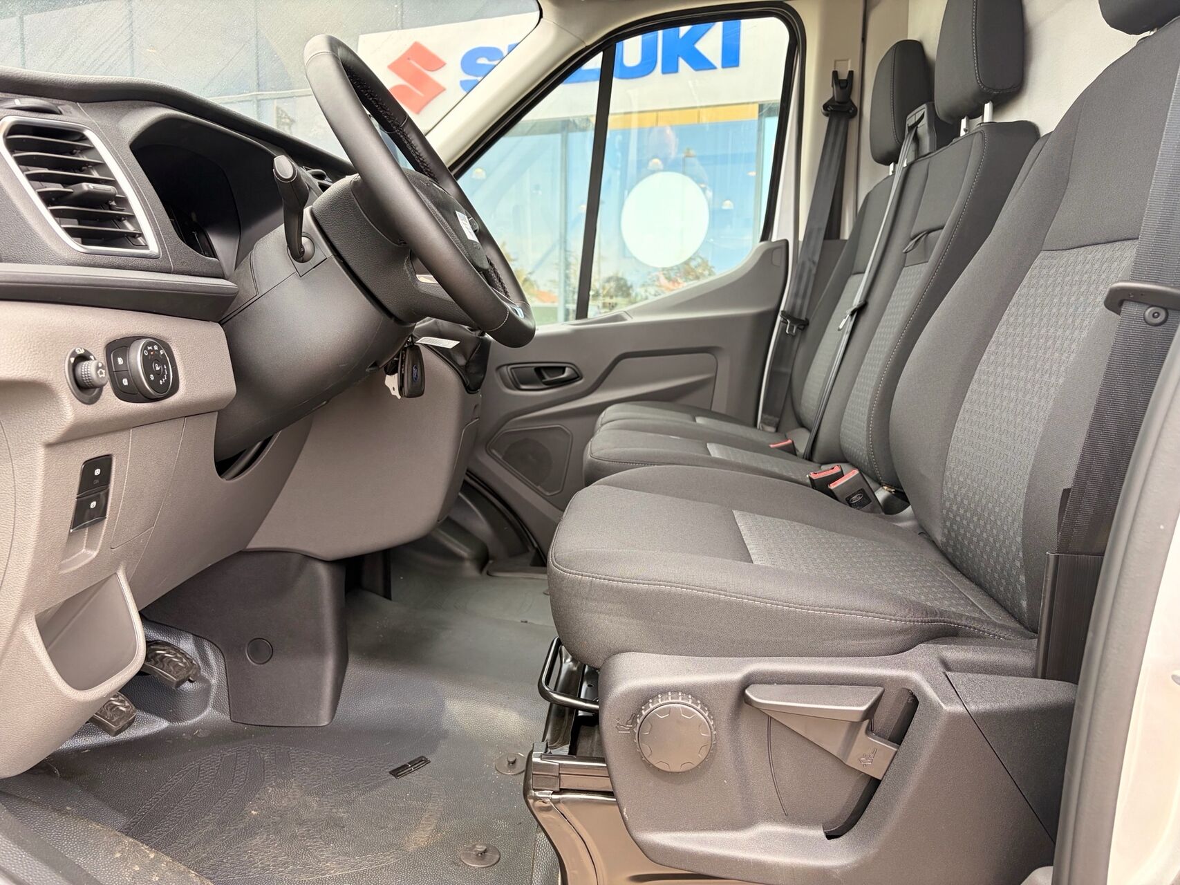 Billede af Ford Transit 350 L3H2 2,0 TDCi Trend 165HK Van 6g