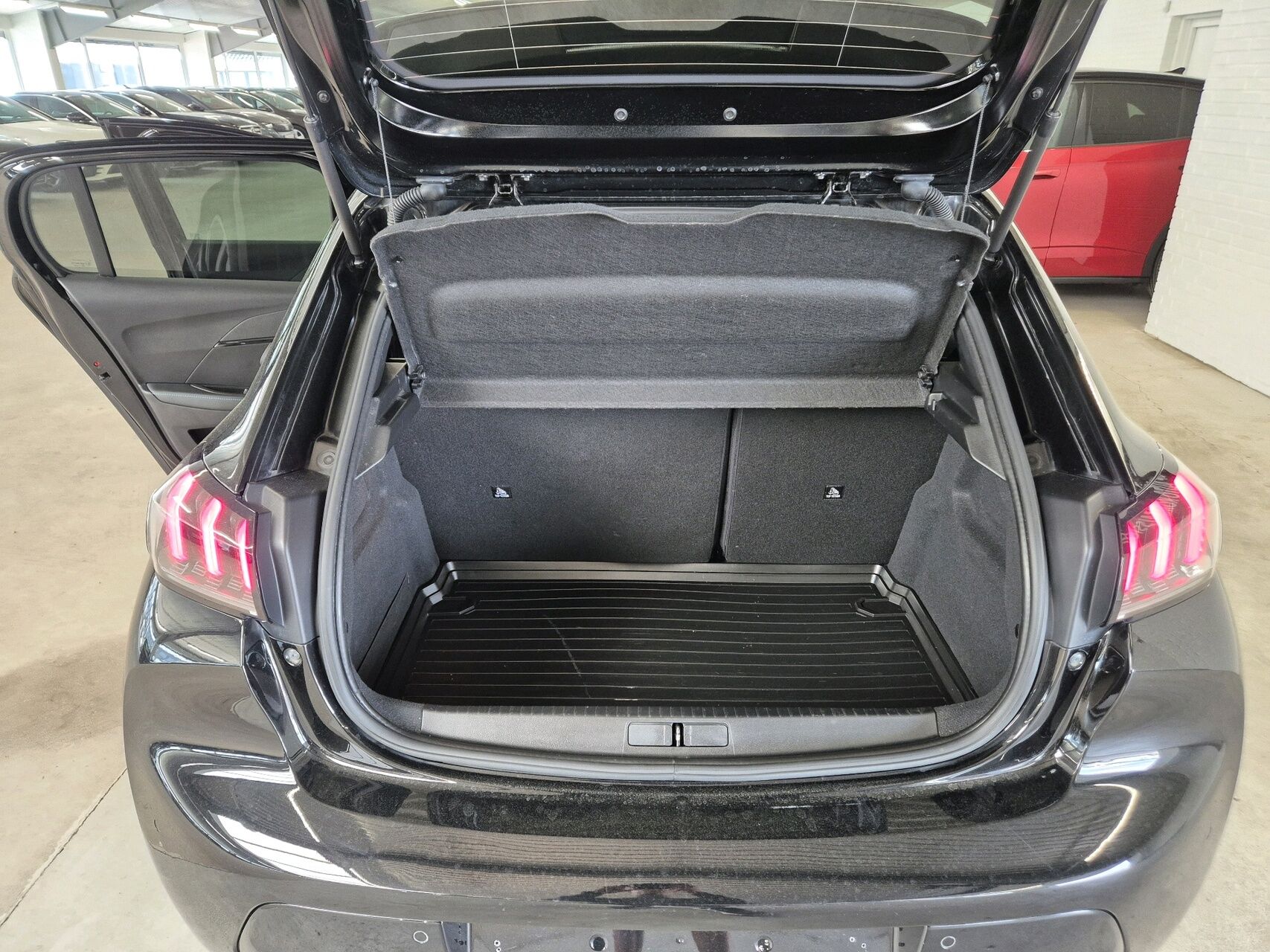 Billede af Peugeot 208 1,5 BlueHDi Edition 210+ 102HK 5d 6g