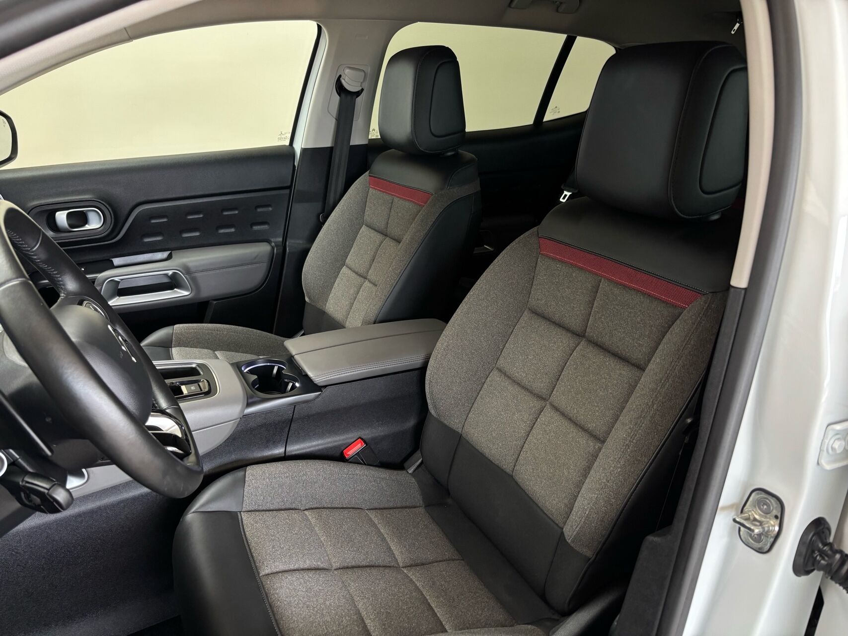 Billede af Citroën C5 Aircross 1,6 Plugin-hybrid Feel EAT8 225HK 5d 8g Aut.