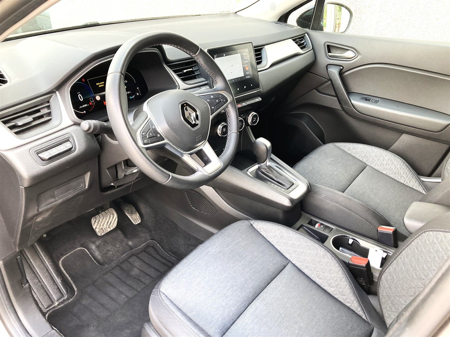 Billede af Renault Captur 1,6 E-TECH  Plugin-hybrid Techno 160HK 5d Aut.
