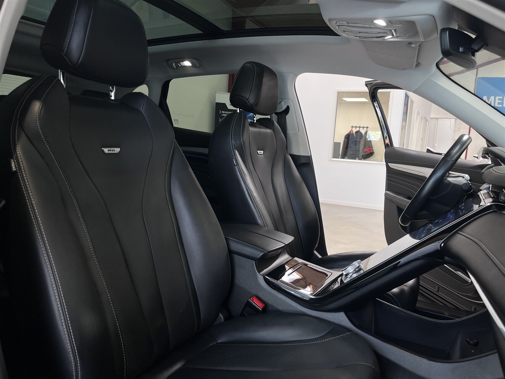 Billede af MG Marvel R EL Luxury 180HK 5d Aut.