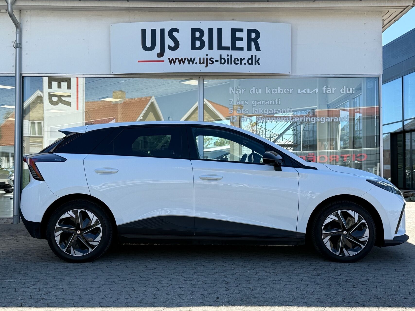 Billede af MG MG4 Electric EL Luxury Long Range 204HK 5d Aut.