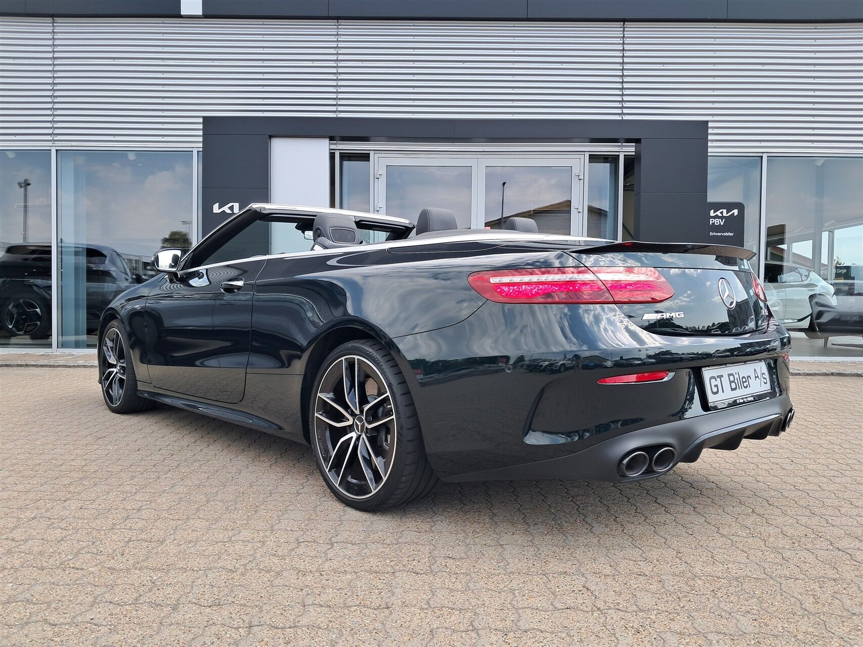 Billede af Mercedes-Benz E53 AMG T 3,0 V6  Mild hybrid 4Matic+ AMG Speedshift MCT 435HK Stc 9g Aut.