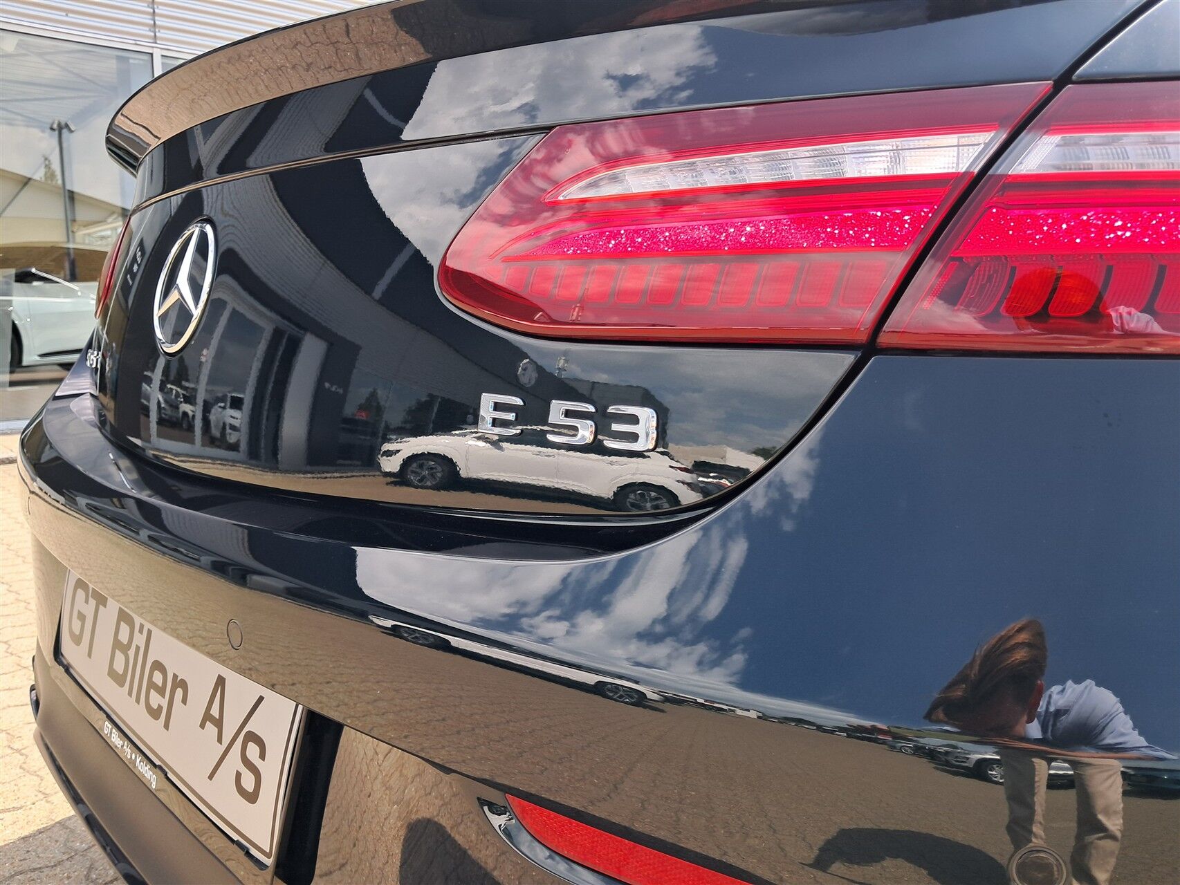 Billede af Mercedes-Benz E53 AMG T 3,0 V6  Mild hybrid 4Matic+ AMG Speedshift MCT 435HK Stc 9g Aut.